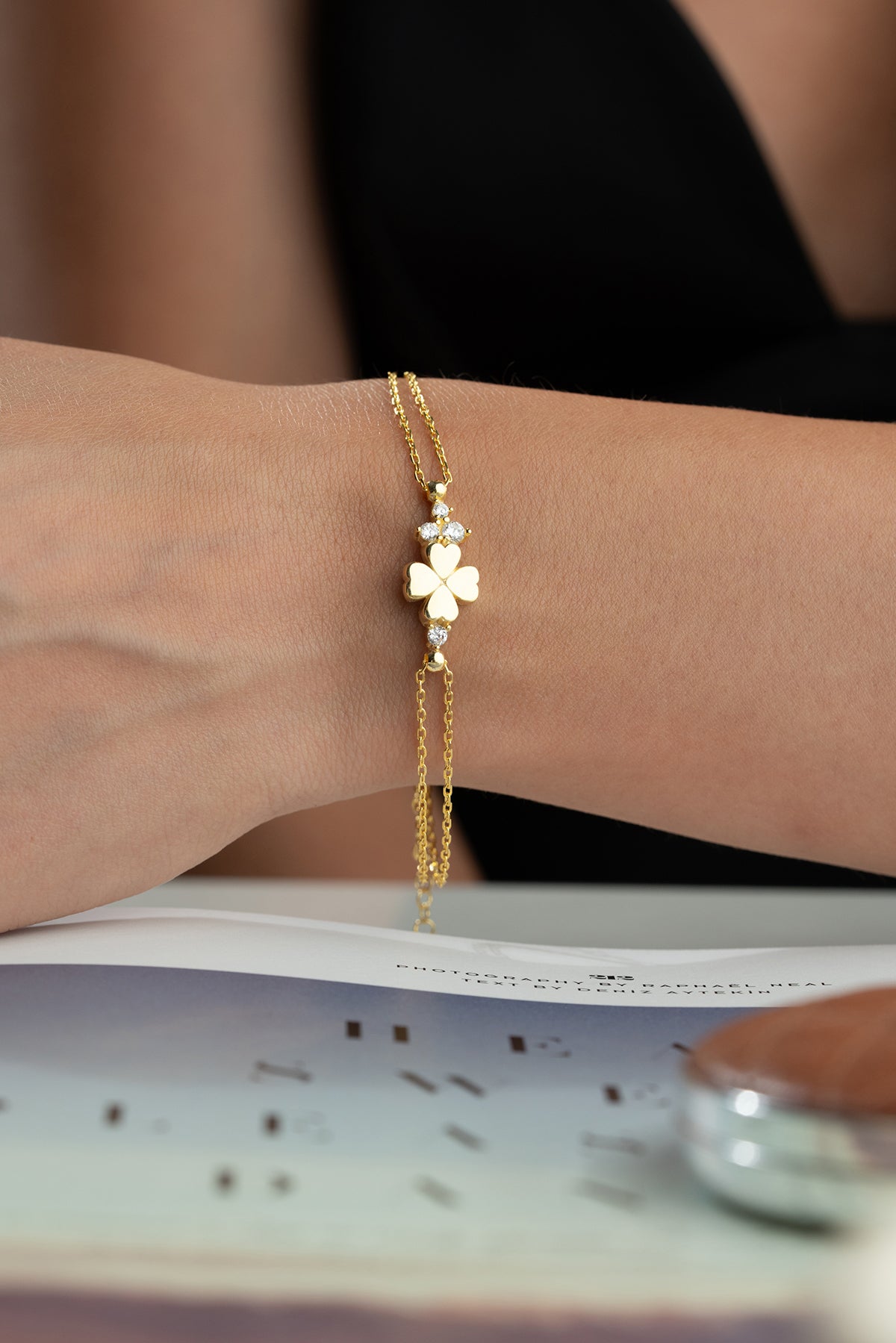Four Leaf Clover Charm Bracelet in Gold