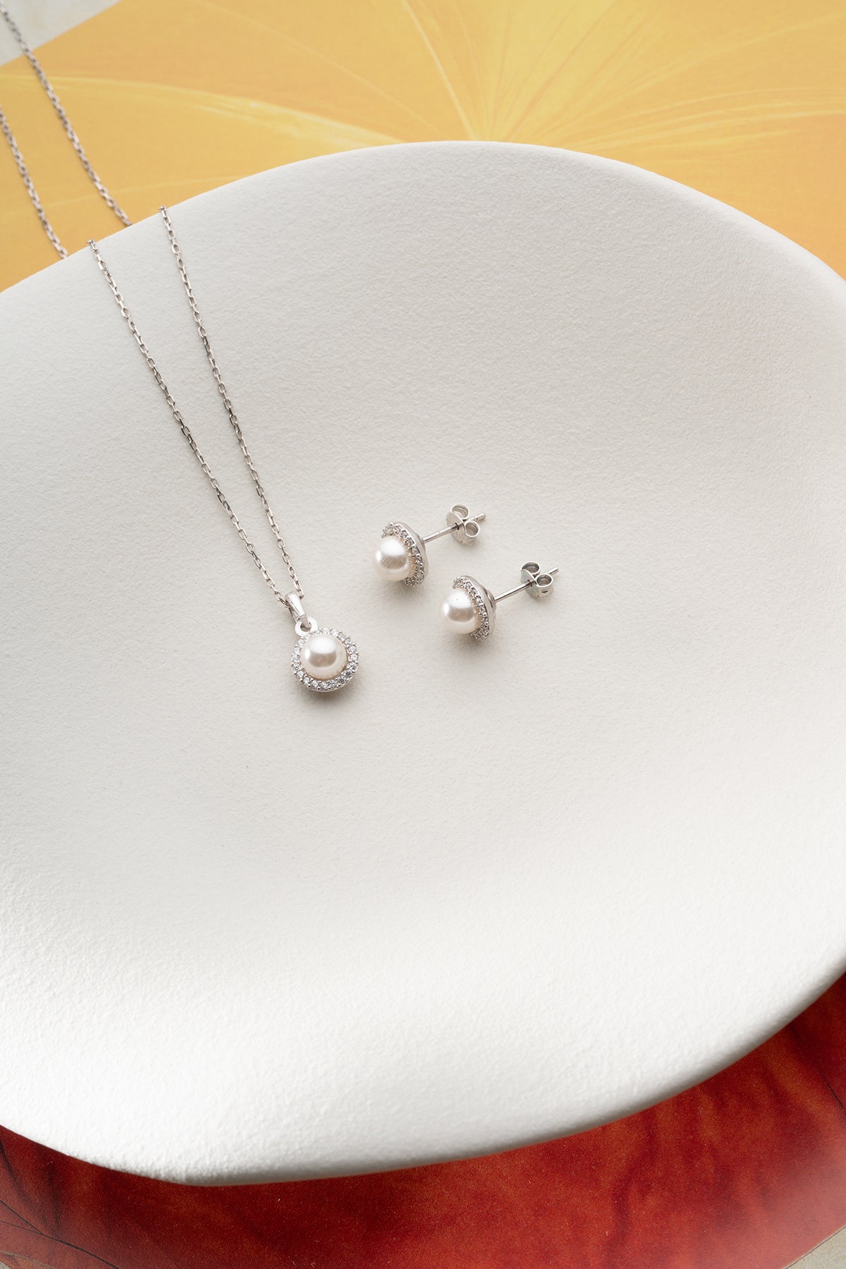 Pearl Halo Pendant Necklace and Earring Set