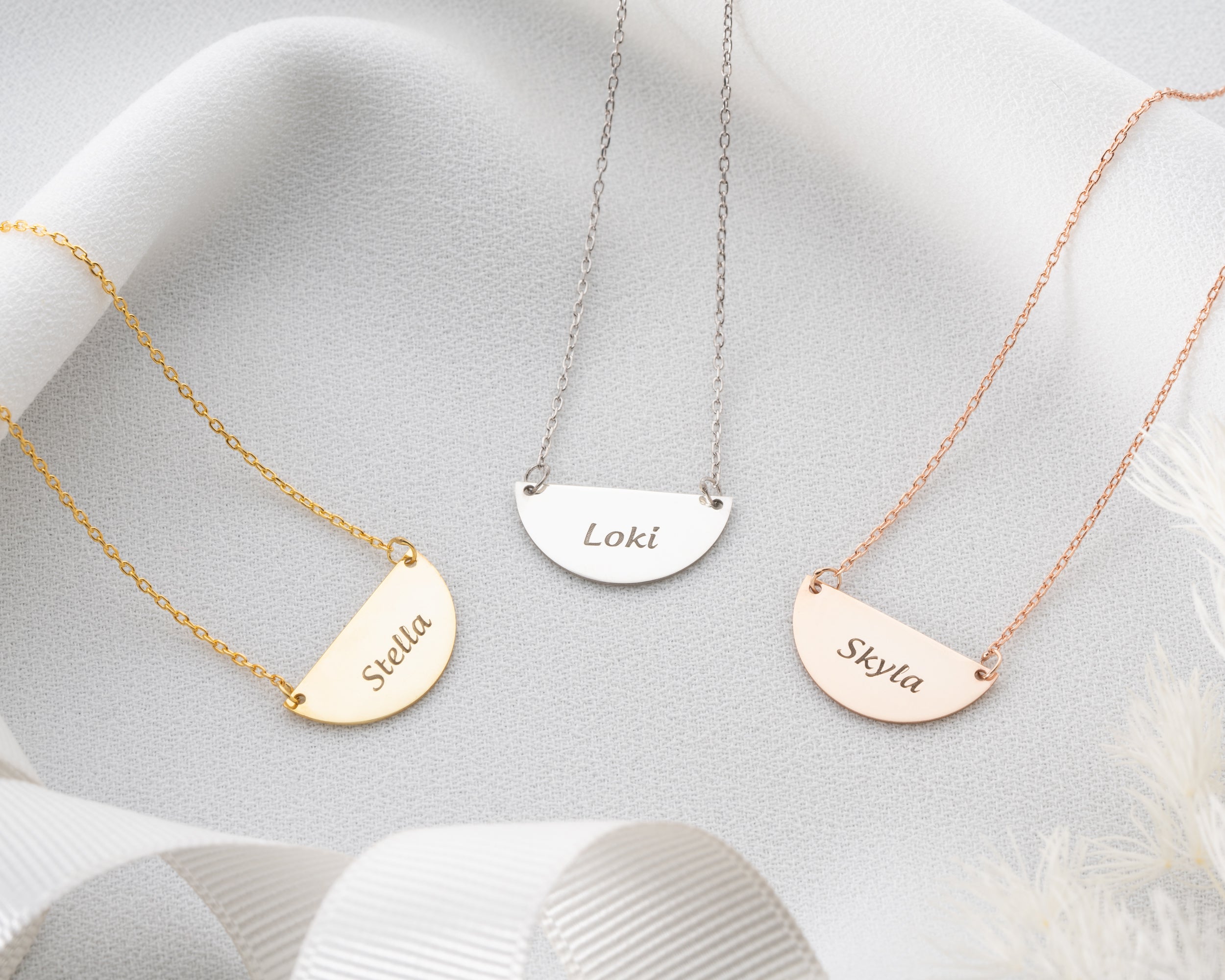 Custom Pet Name Paw Print Necklace