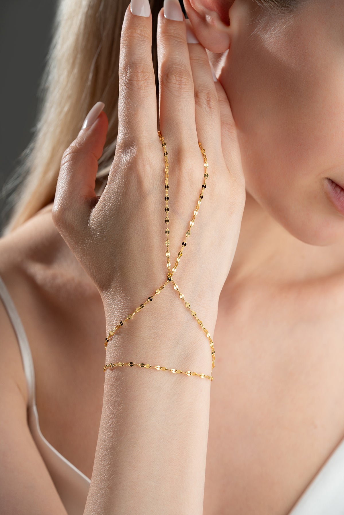 Scale Link Gold Hand Chain Bracelet