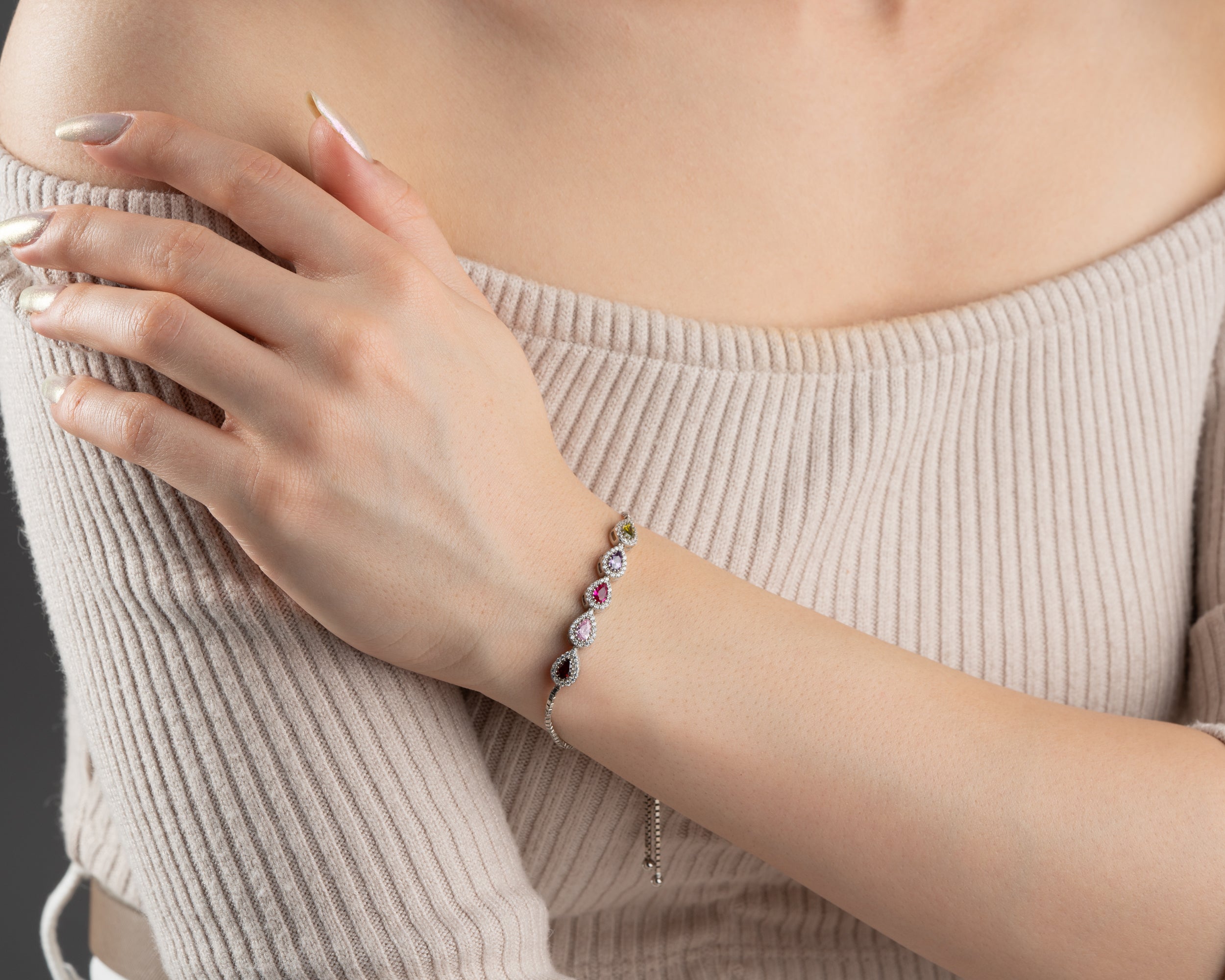 Custom Teardrop Birthstone Family Bracelet
