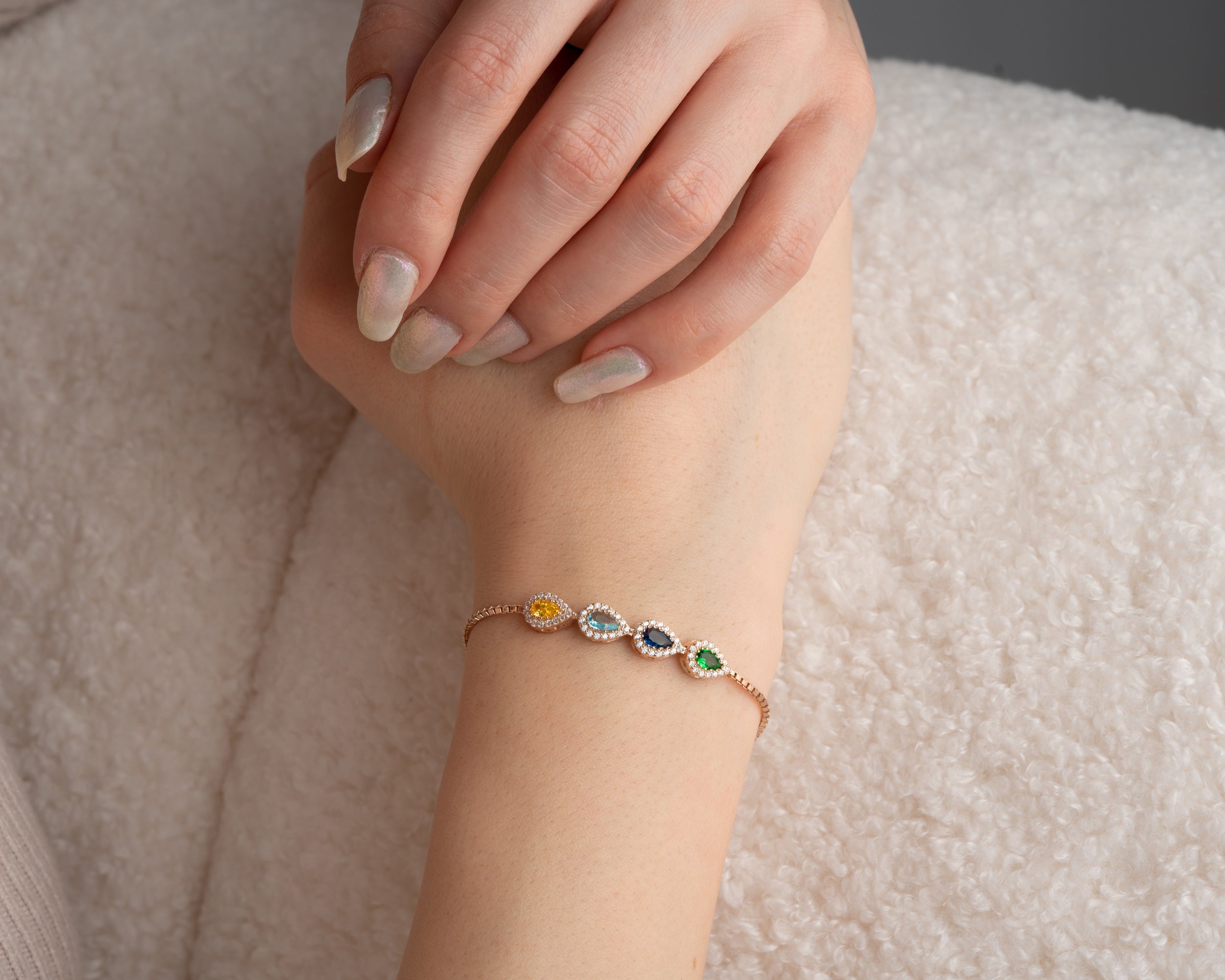Custom Teardrop Birthstone Family Bracelet