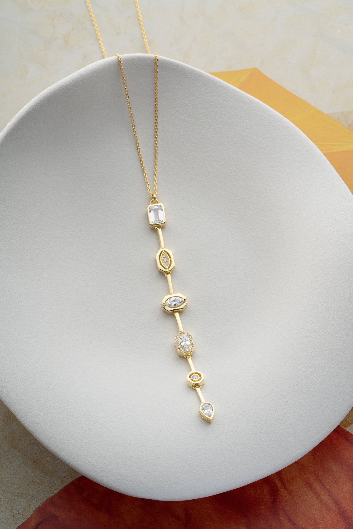 Graduated Crystal Drop Lariat Necklace