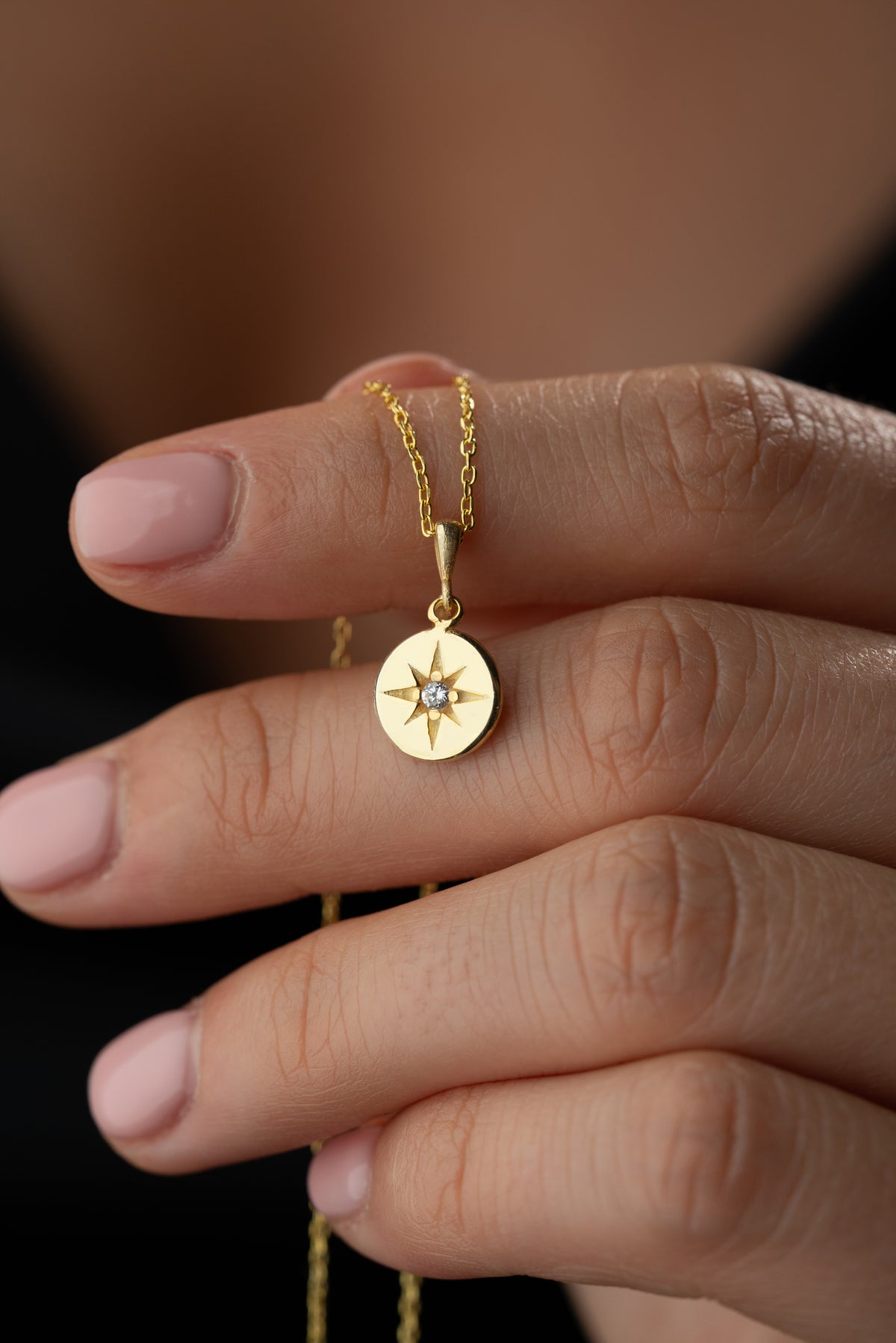 North Star Medallion Necklace in Gold