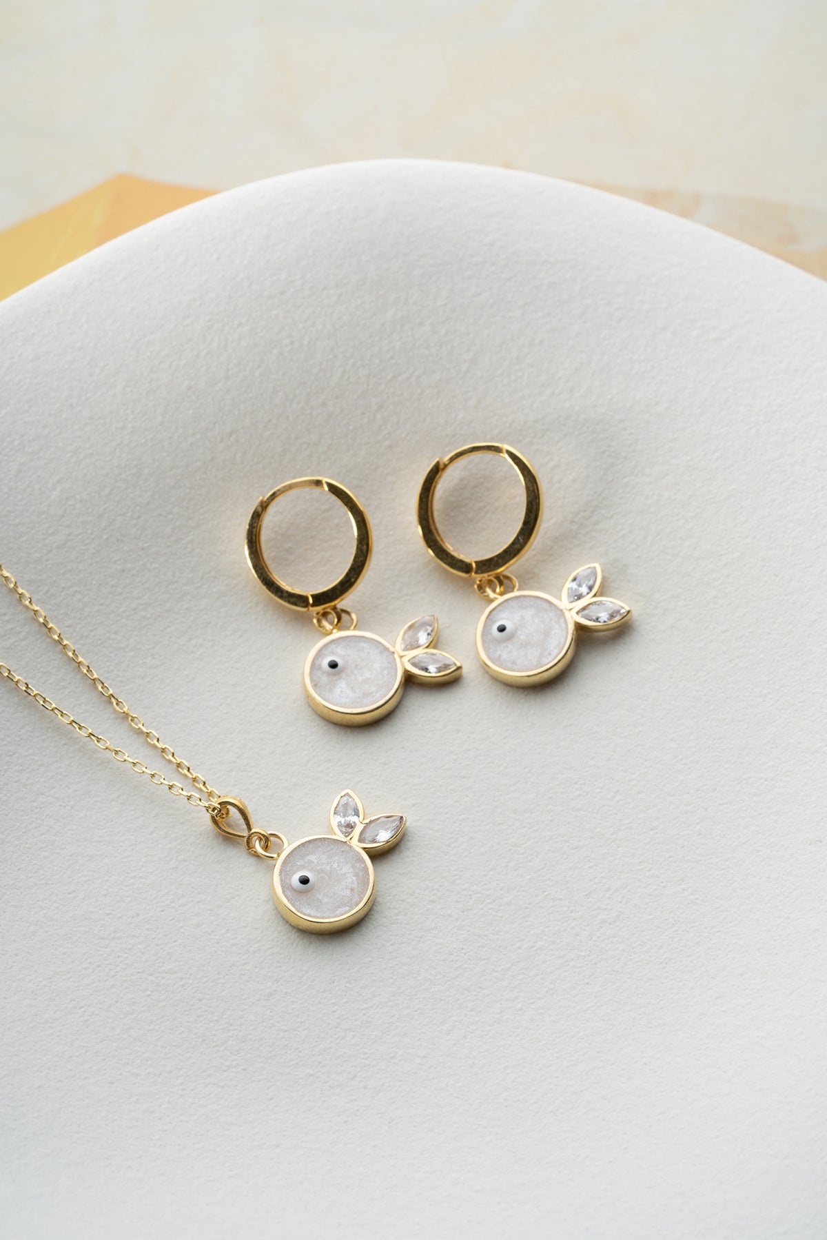 Mother of Pearl Fish Pendant Necklace and Earring Set