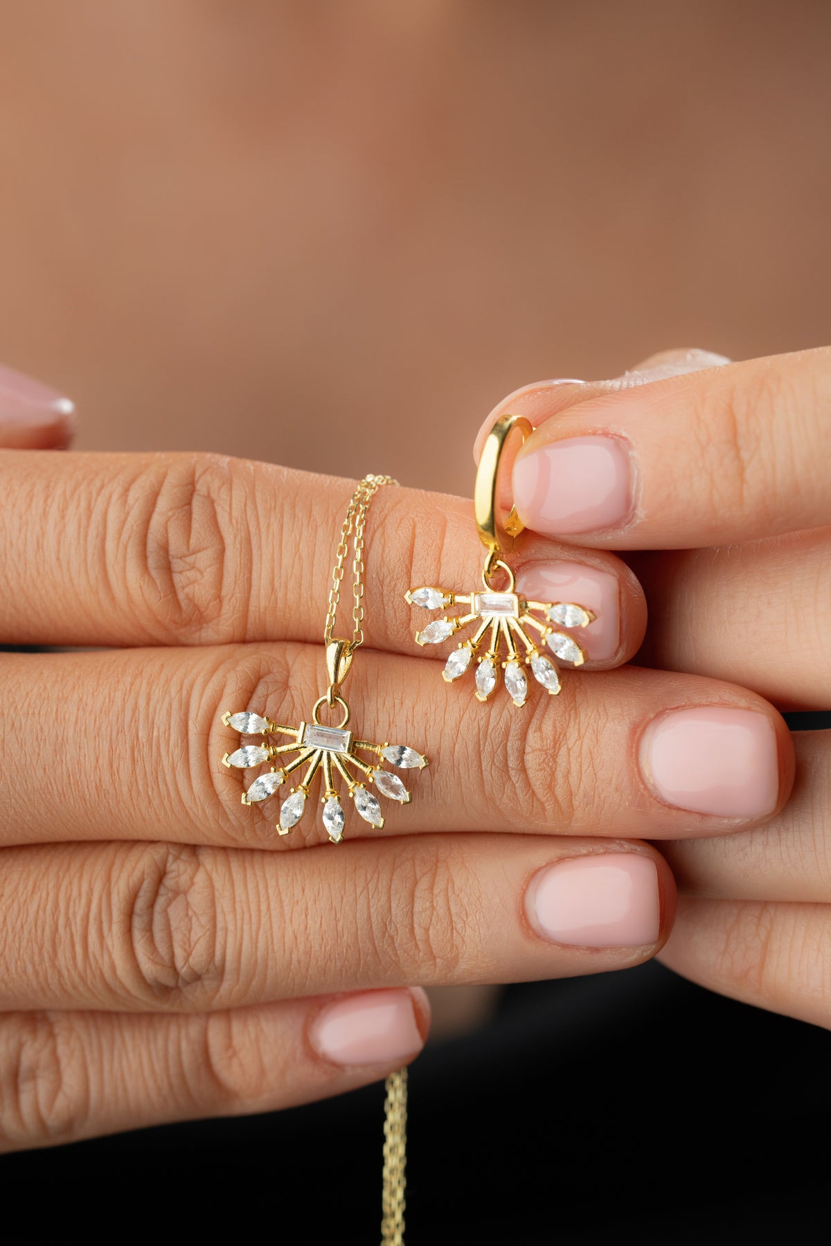 Crystal Sunburst Spray Jewelry Set