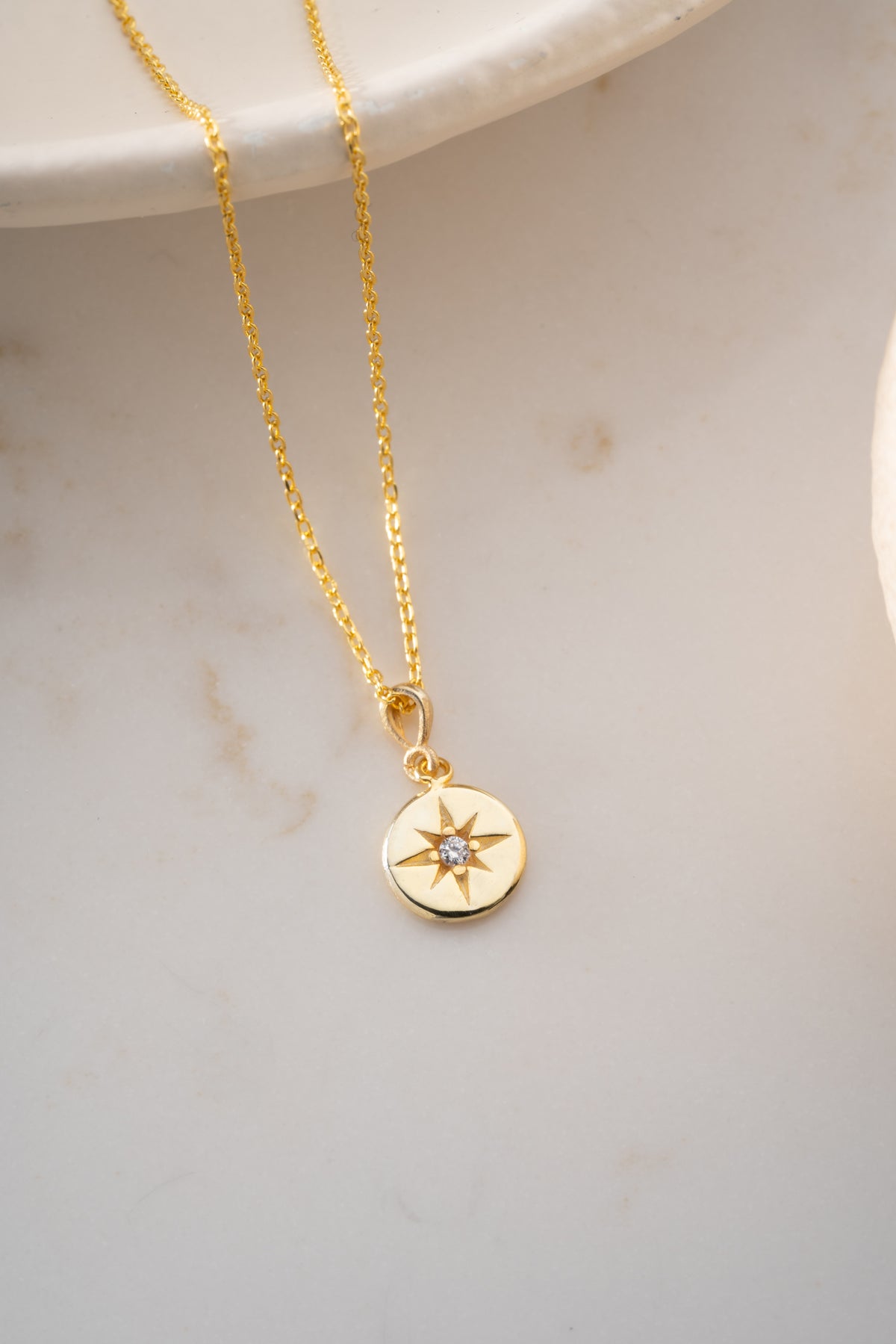 North Star Medallion Necklace in Gold