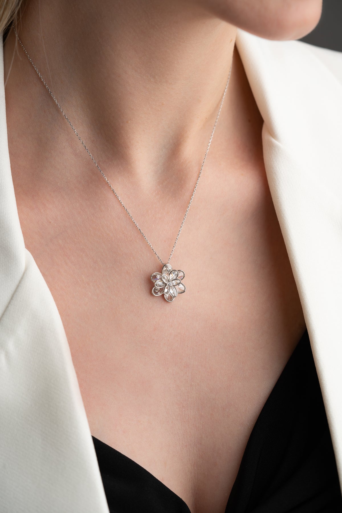 Crystal Flower Pendant Necklace in Silver