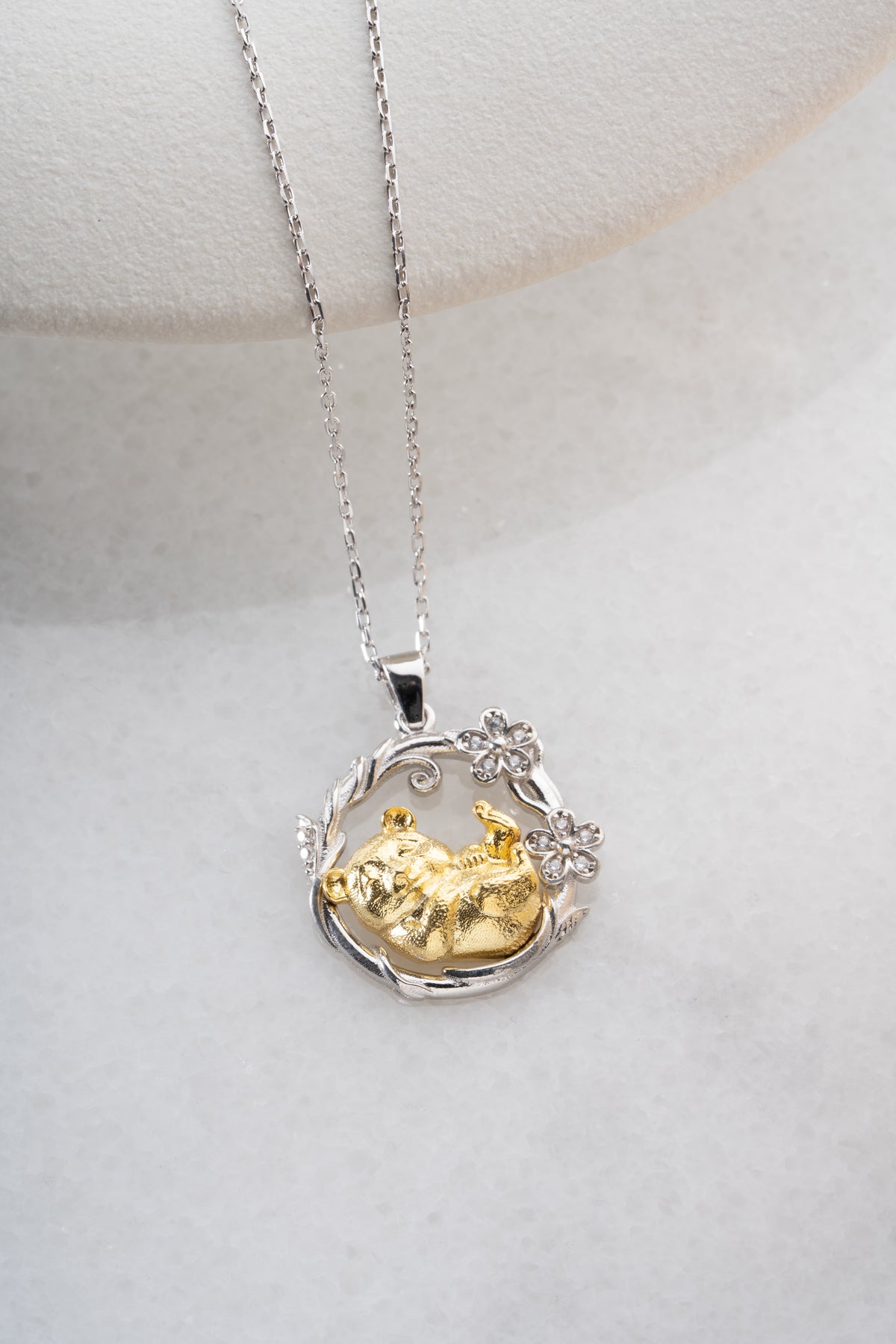 3D Bear Cub Wreath Necklace