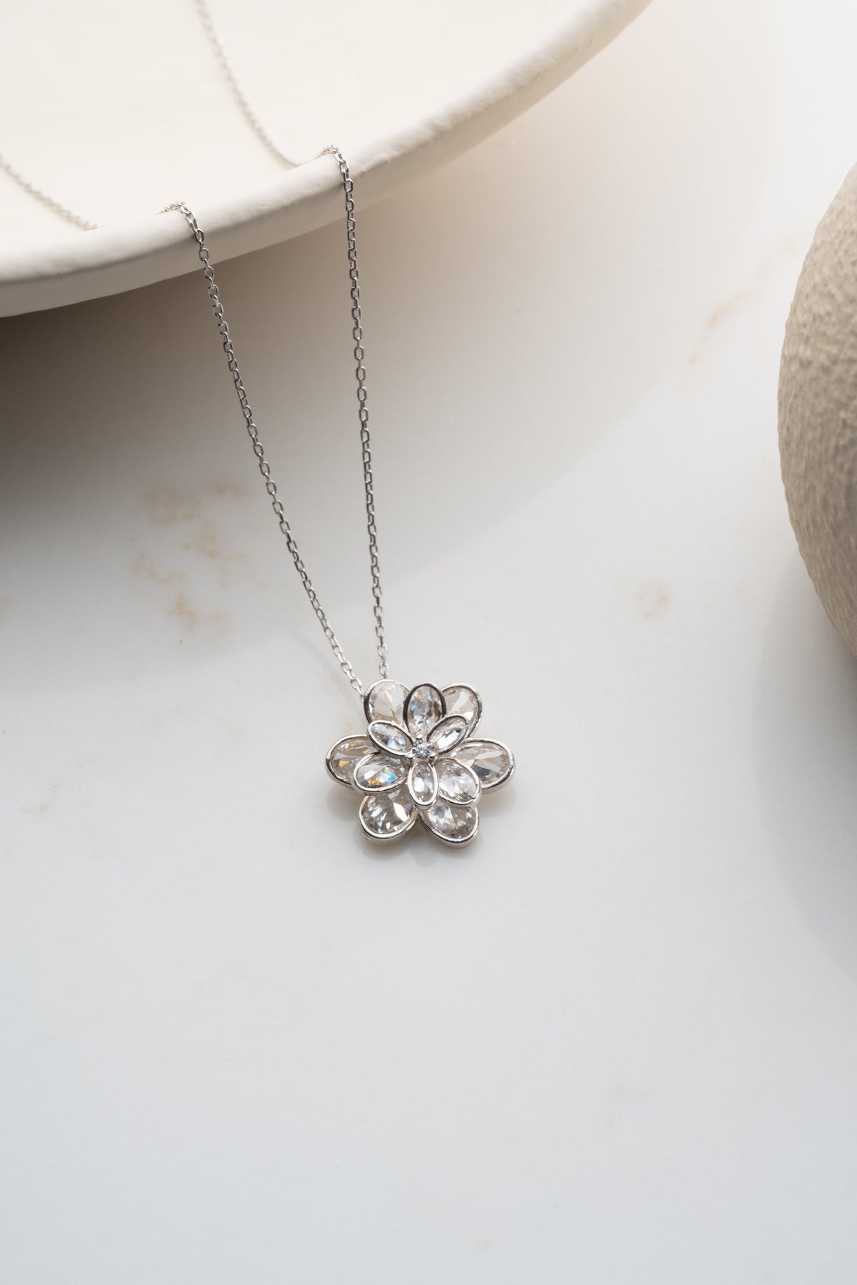 Crystal Flower Pendant Necklace in Silver