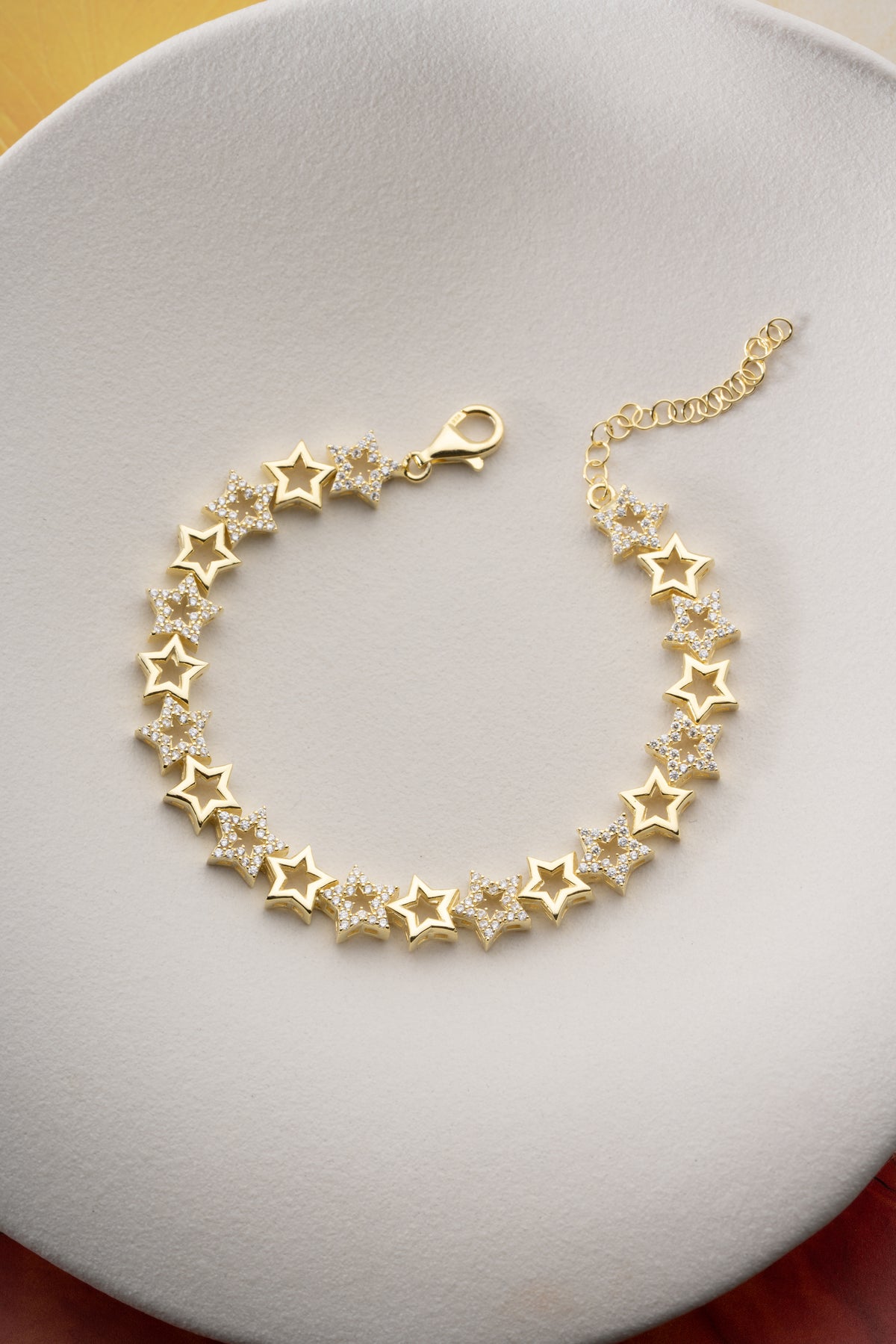 Alternating Star Link Bracelet in Gold