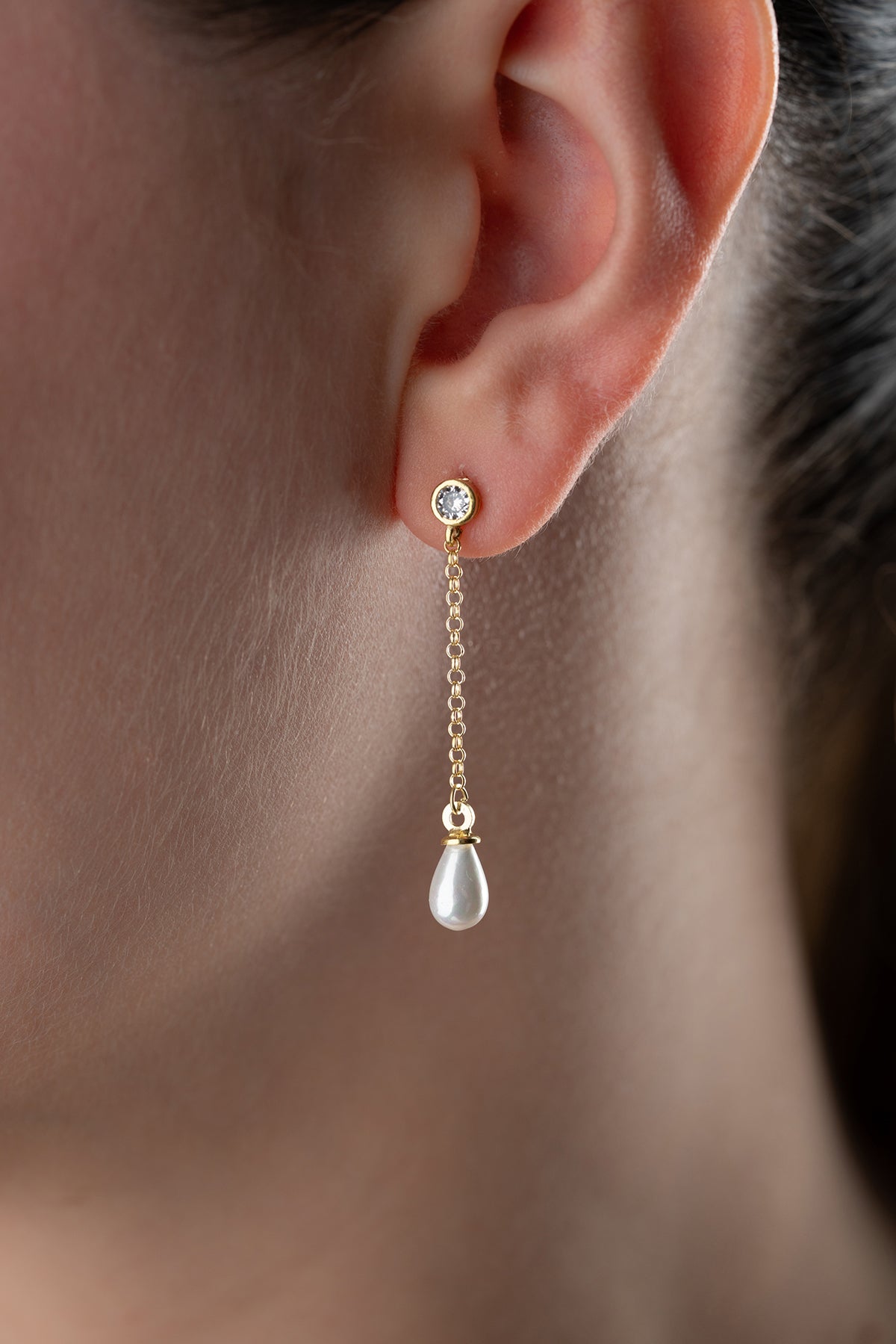 Teardrop Pearl Chain Drop Earrings