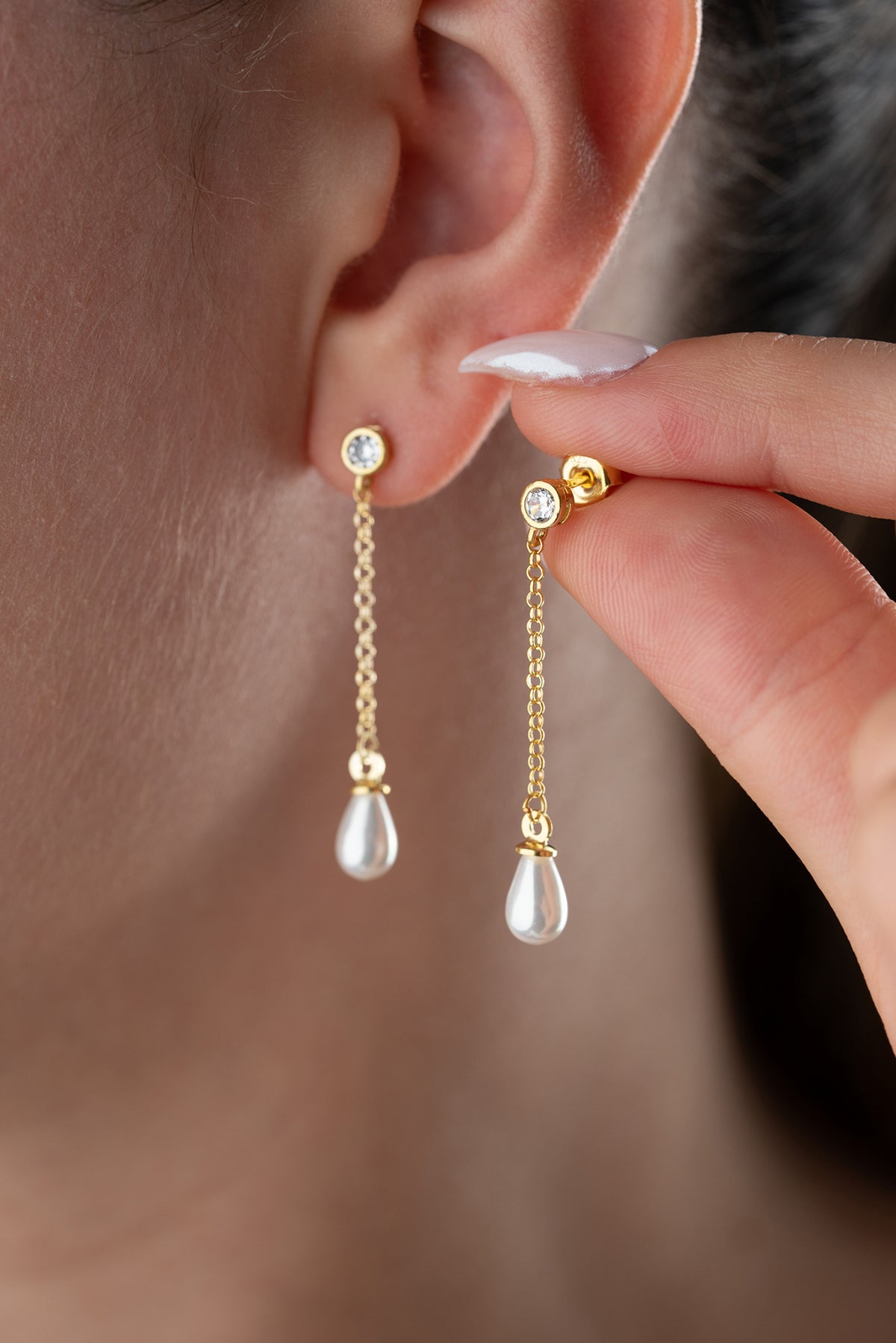 Teardrop Pearl Chain Drop Earrings