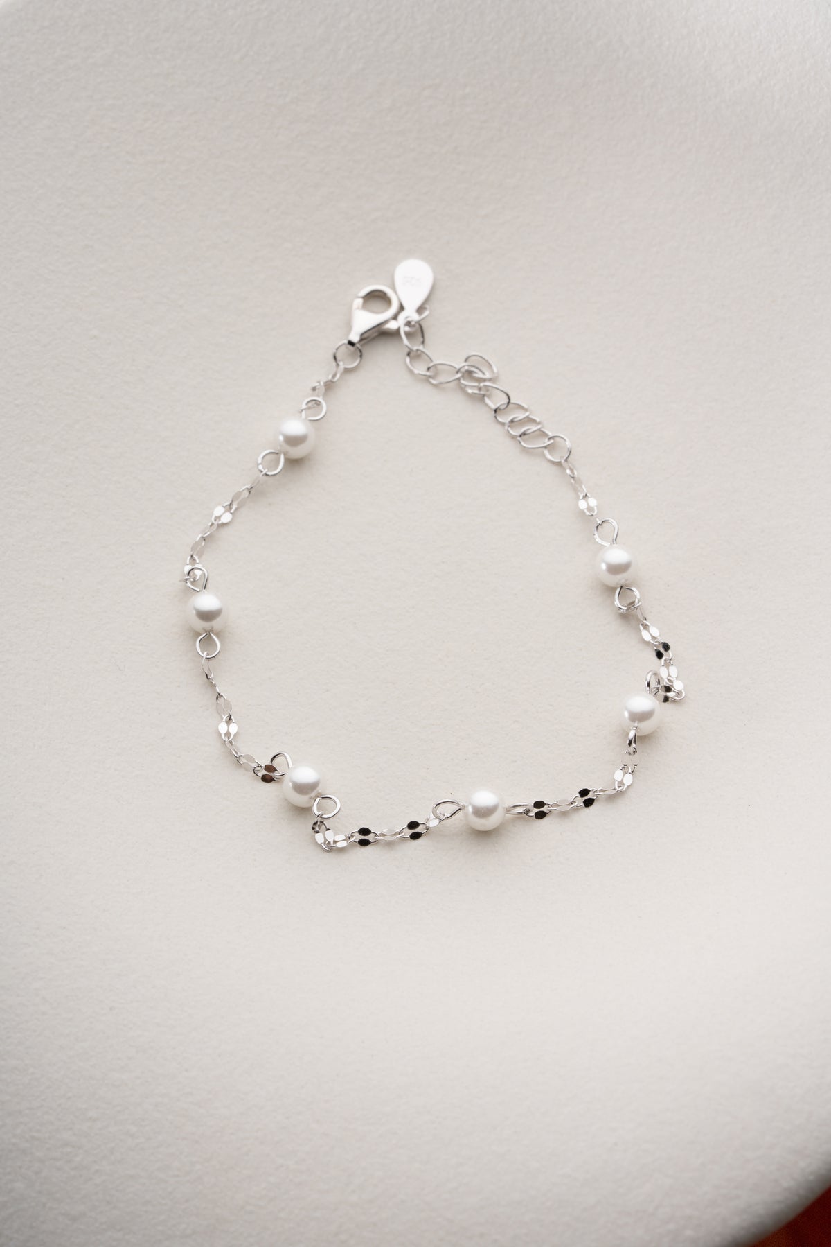 Pearl Station Chain Bracelet