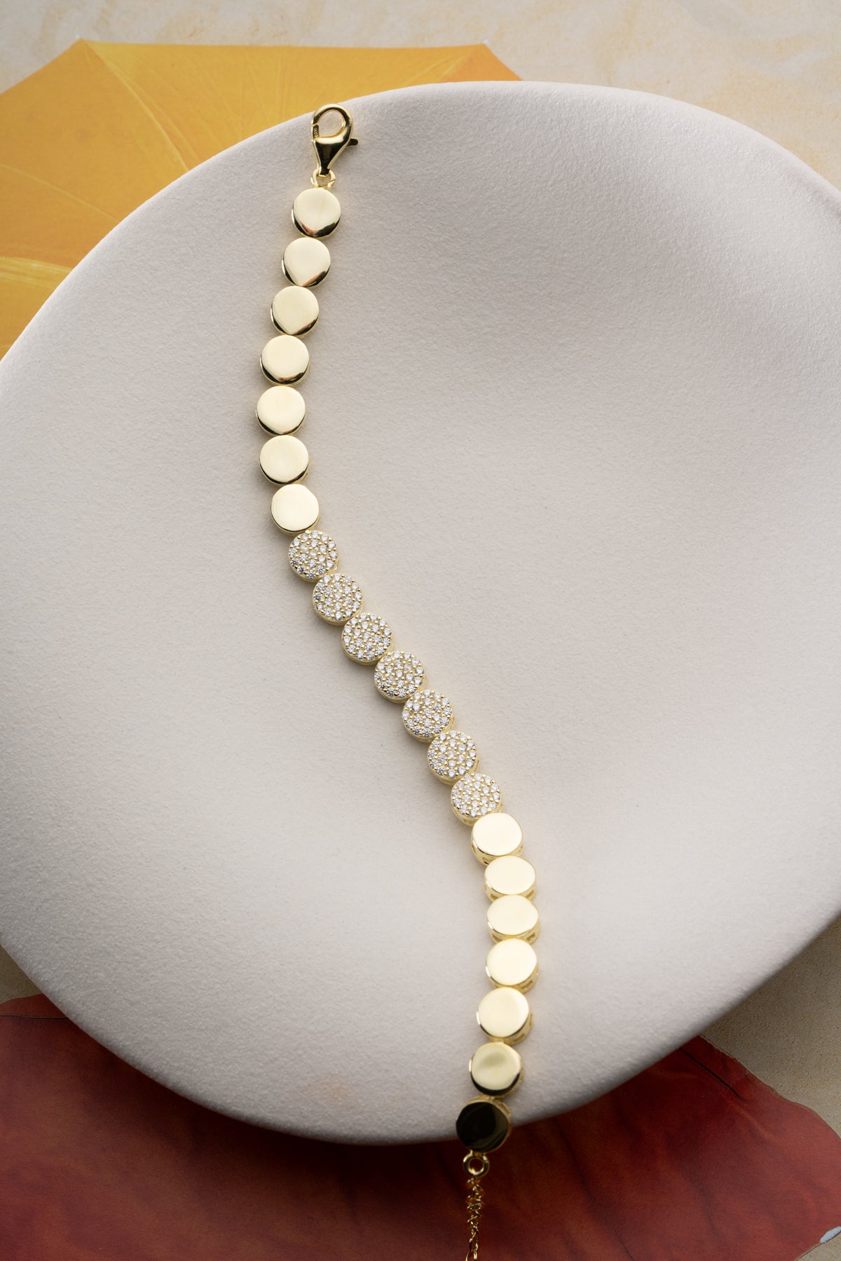 Pave Disc Station Bracelet in Gold