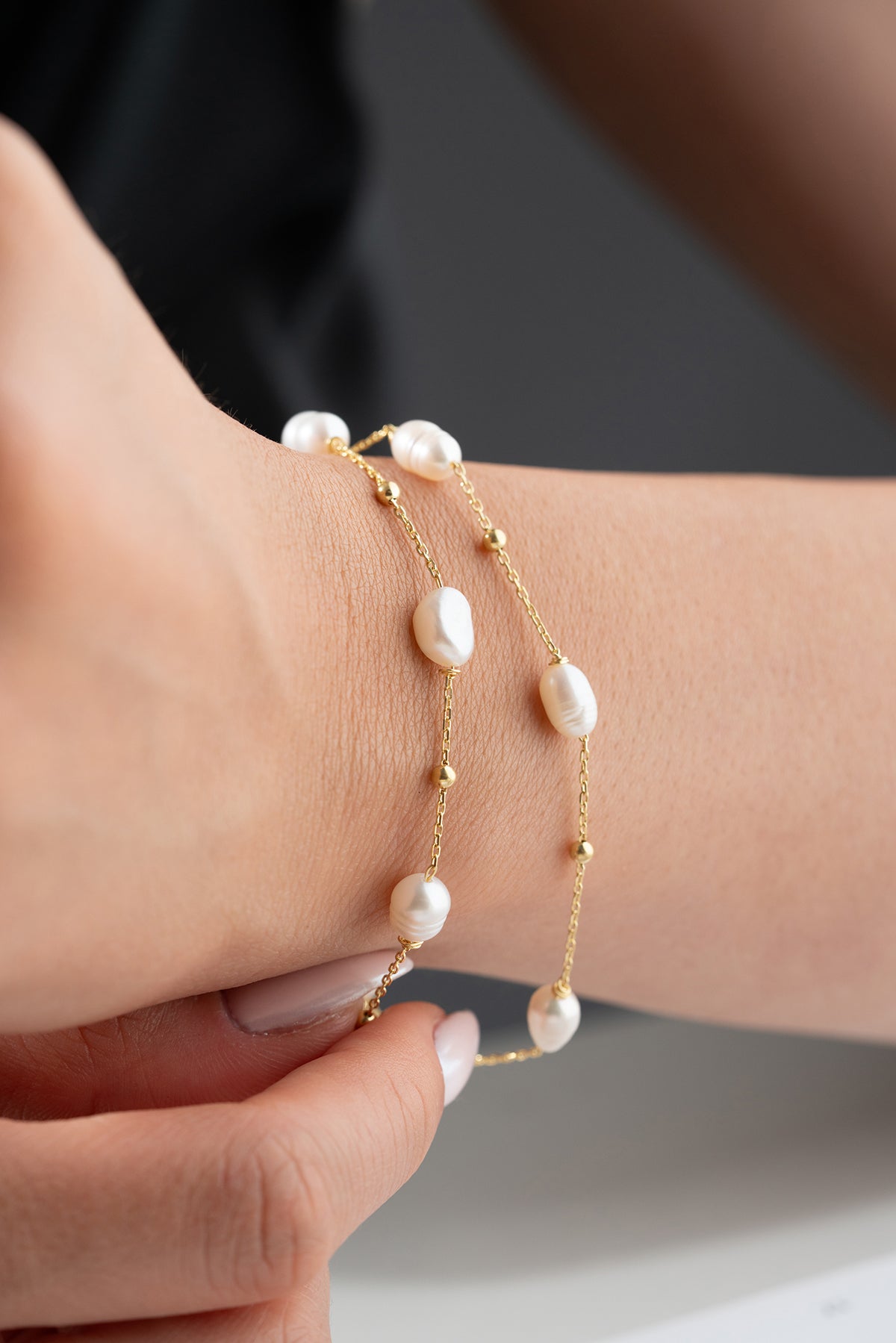 Baroque Pearl Chain Bracelet in Gold