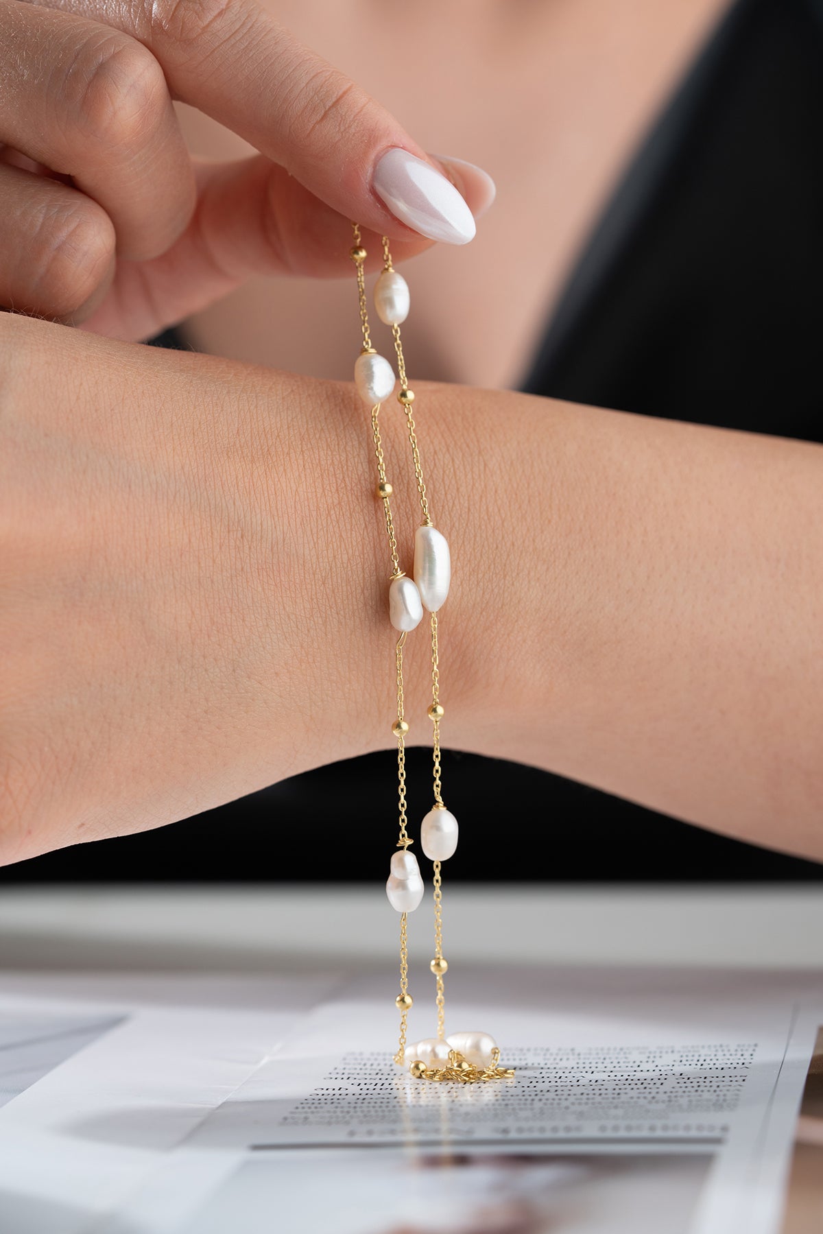 Baroque Pearl Chain Bracelet in Gold