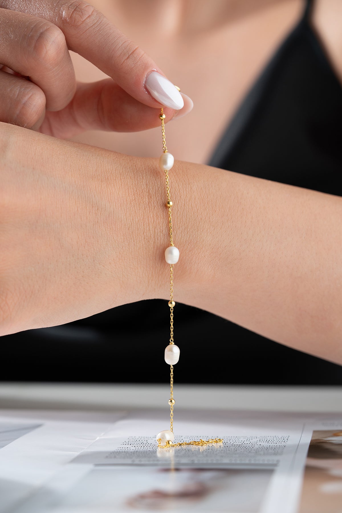 Freshwater Pearl Station Bracelet in Gold