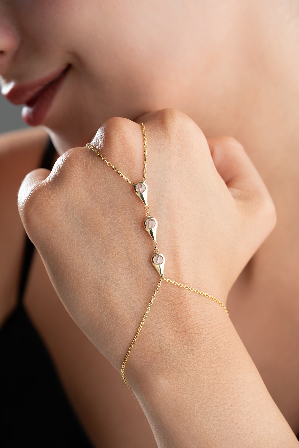 Teardrop Crystal Hand Chain Bracelet in Gold