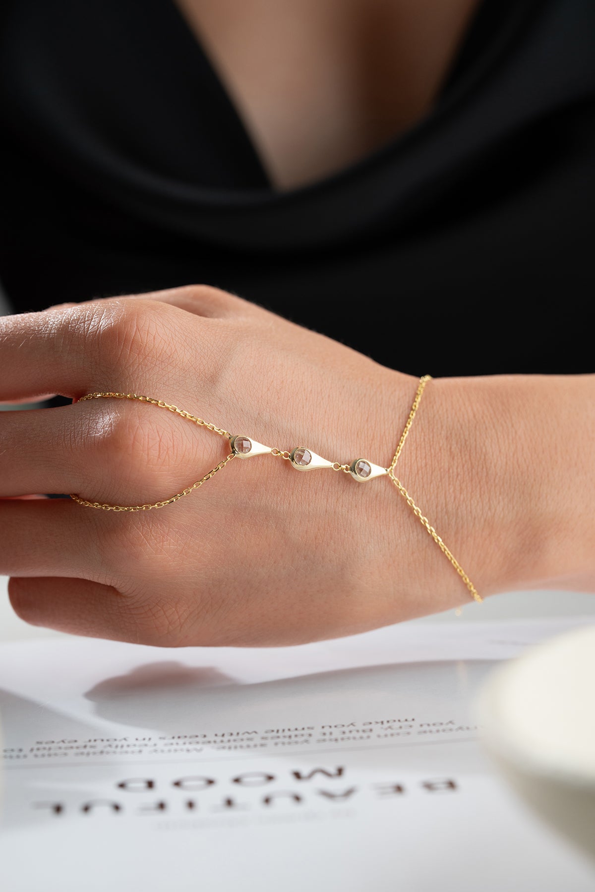 Teardrop Crystal Hand Chain Bracelet in Gold
