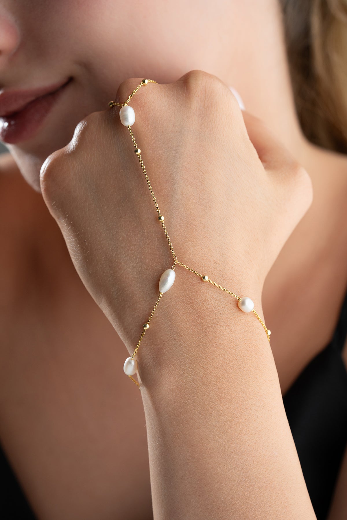 Freshwater Pearl Hand Chain Bracelet