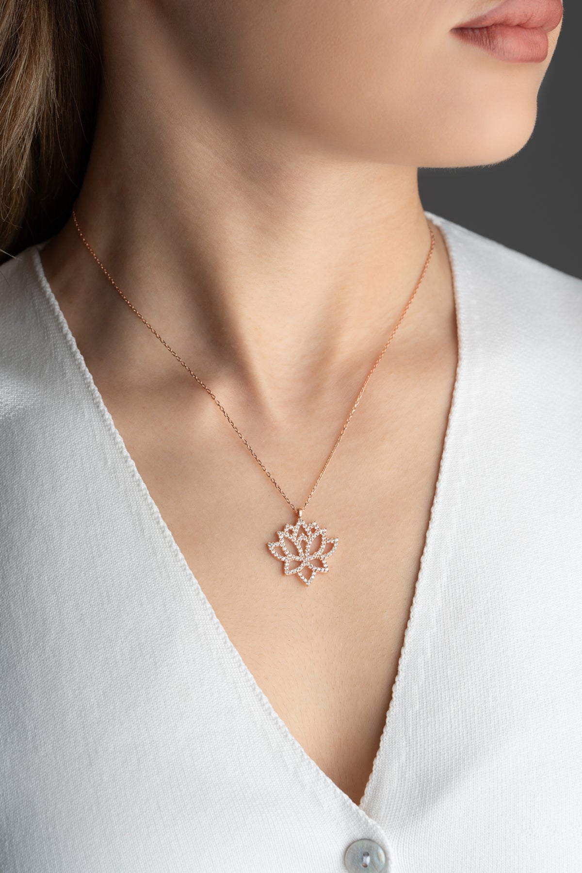 Lotus Flower Pendant Necklace in Rose Gold
