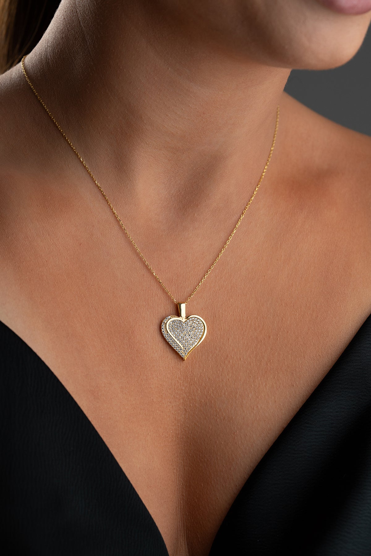Pave Heart Pendant Necklace in Gold