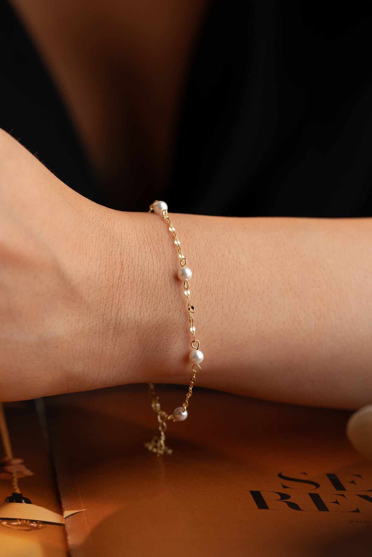 Pearl Station Chain Bracelet