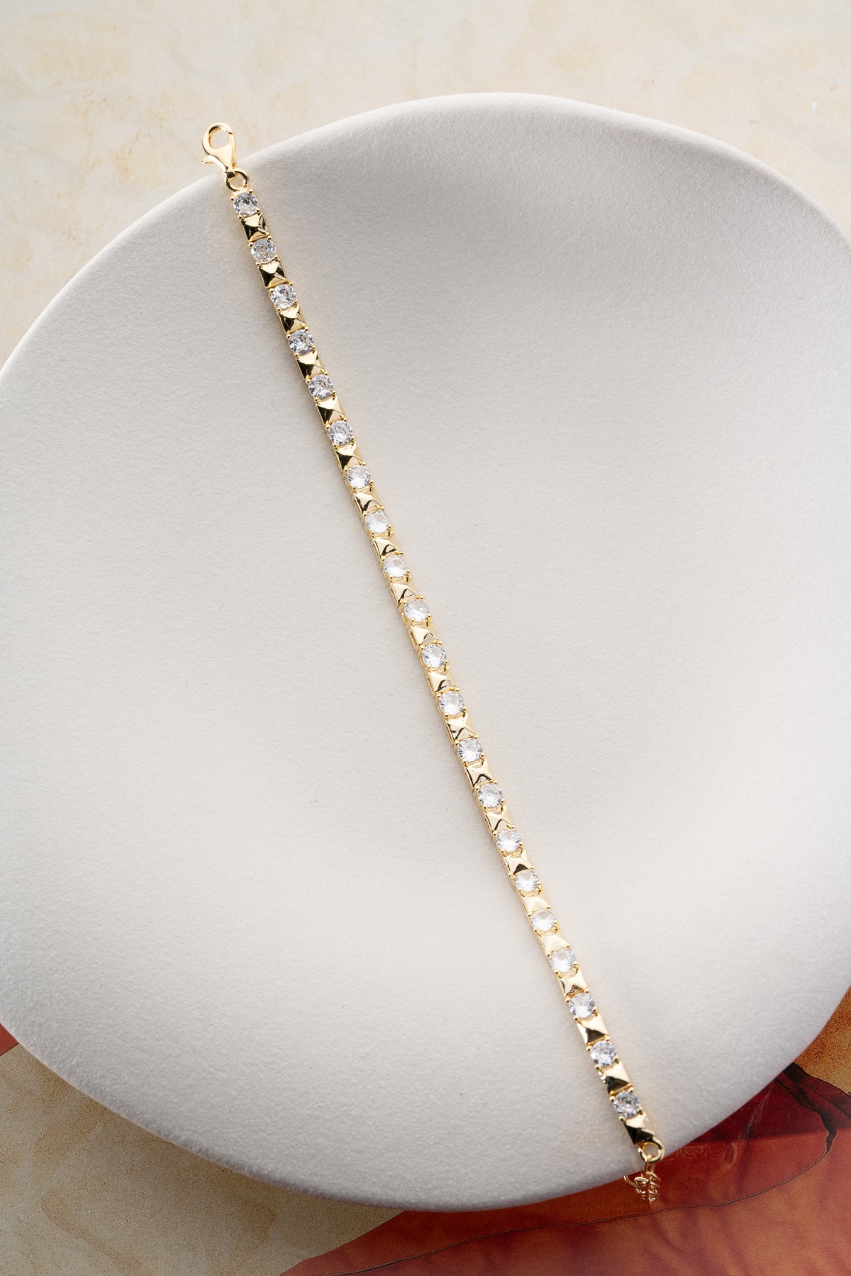 Round Cut Tennis Bracelet in Gold
