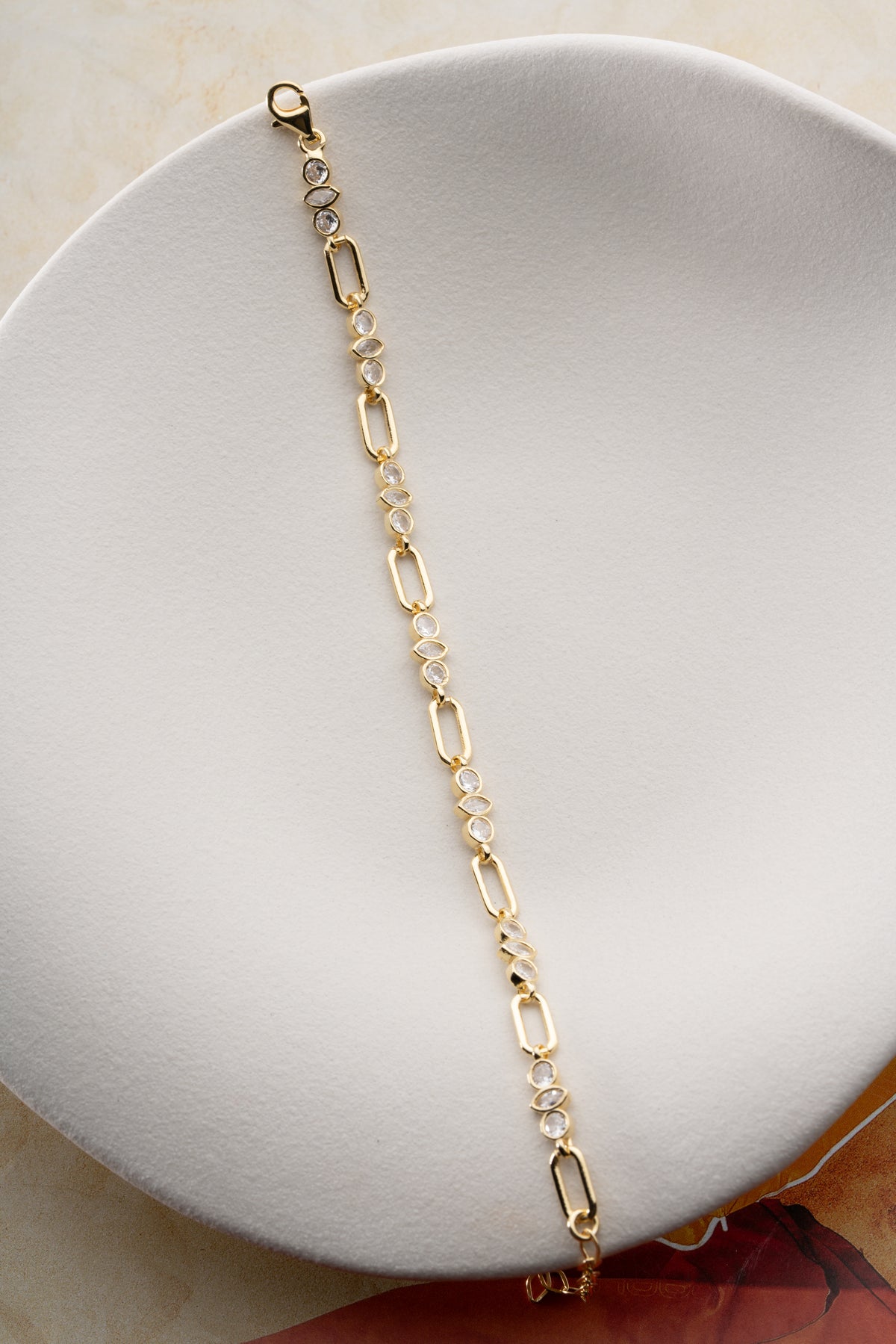 Three Stone Paperclip Chain Bracelet