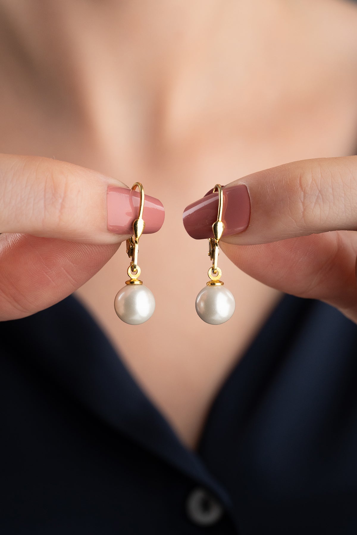 Classic Pearl Drop Earrings
