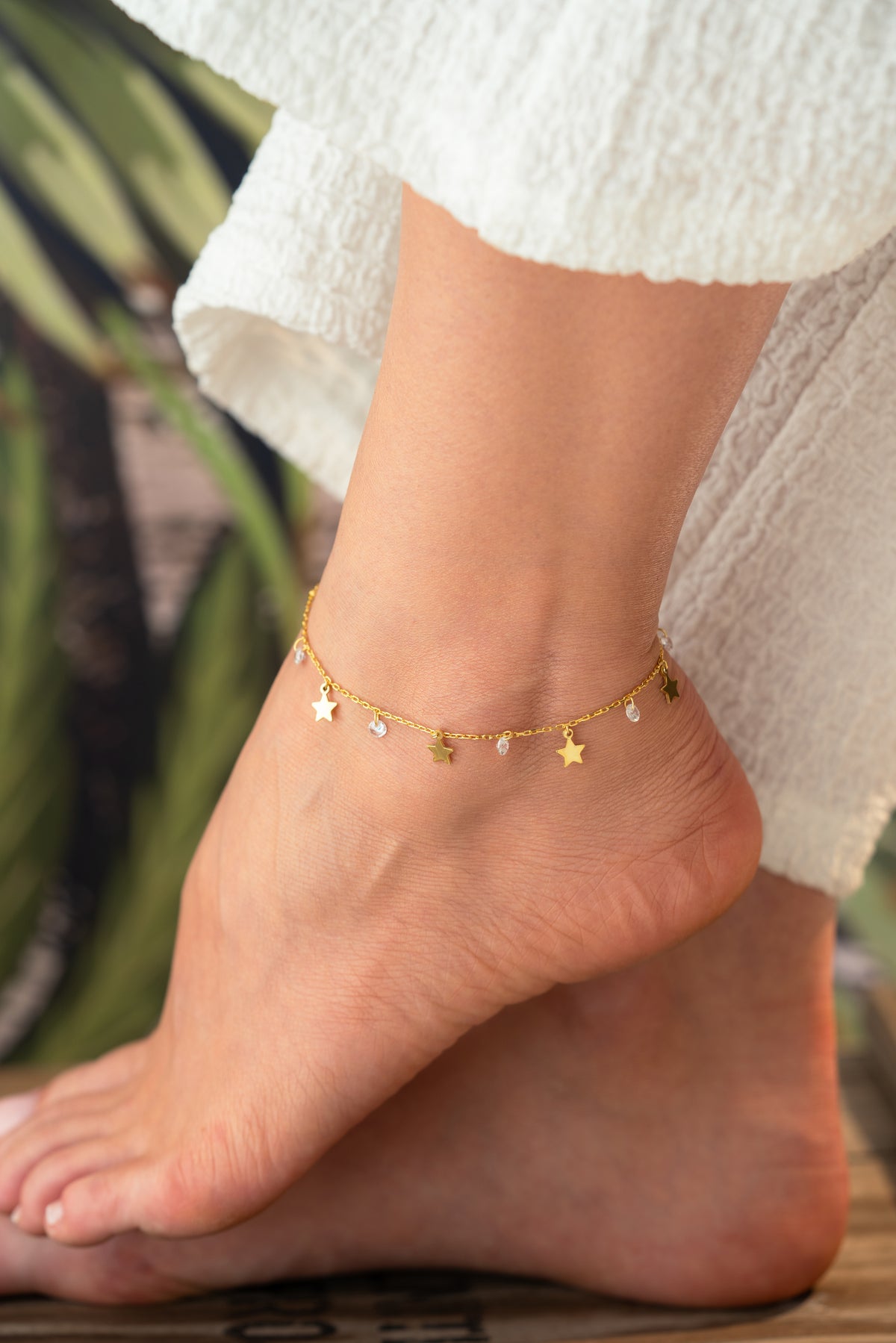 Star Charm Crystal Anklet in Gold