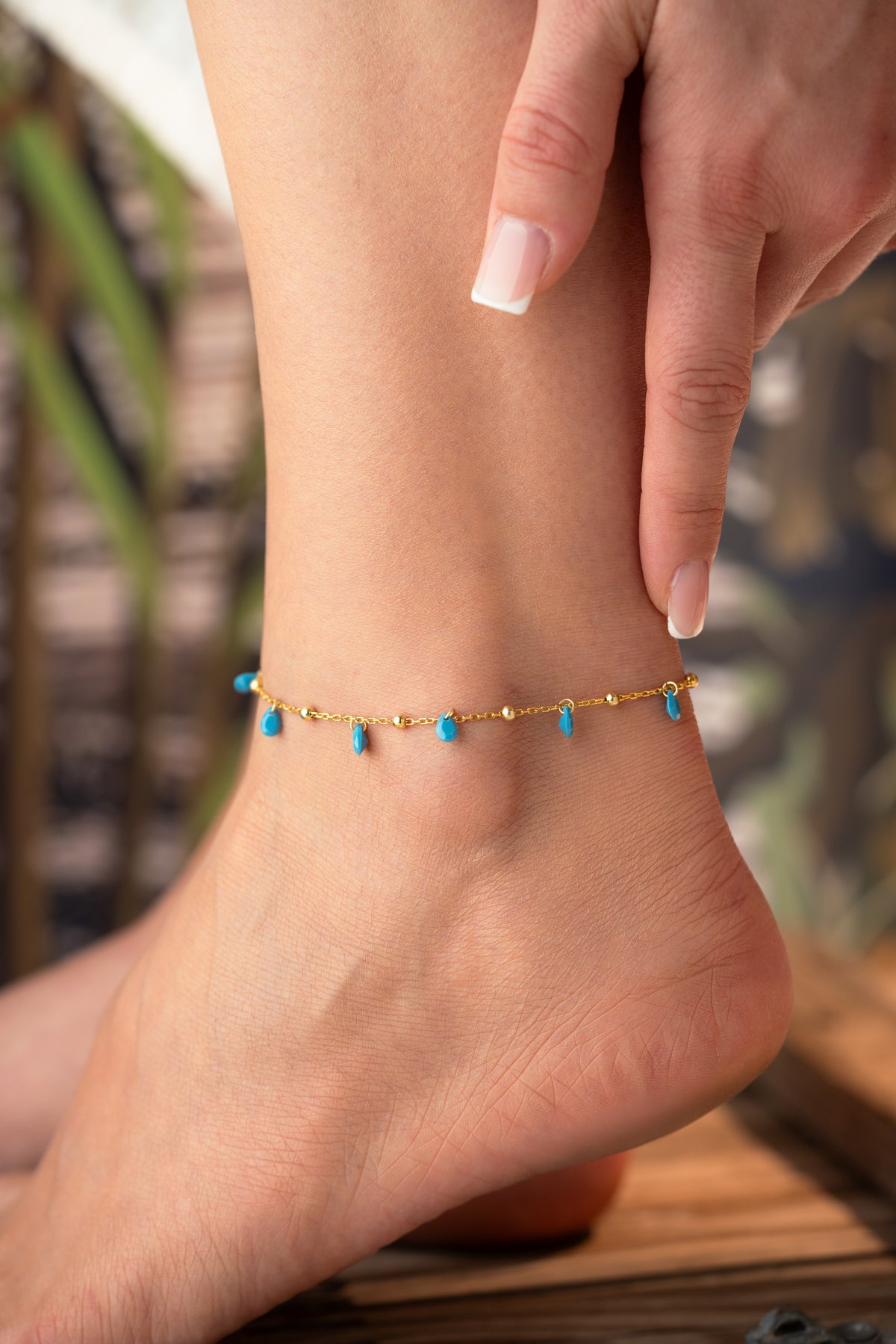 Turquoise Drop Charm Anklet in Gold