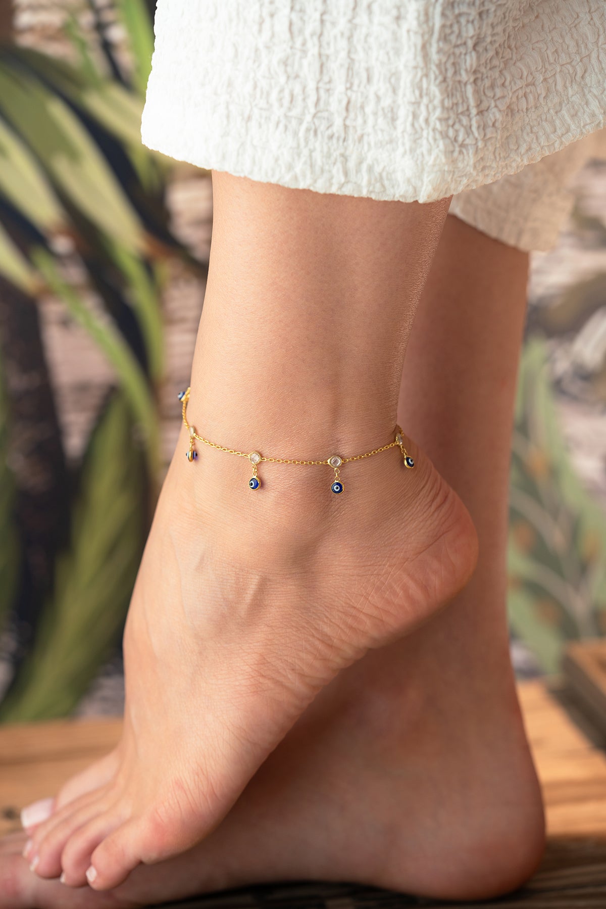 Evil Eye Charm Anklet in Gold