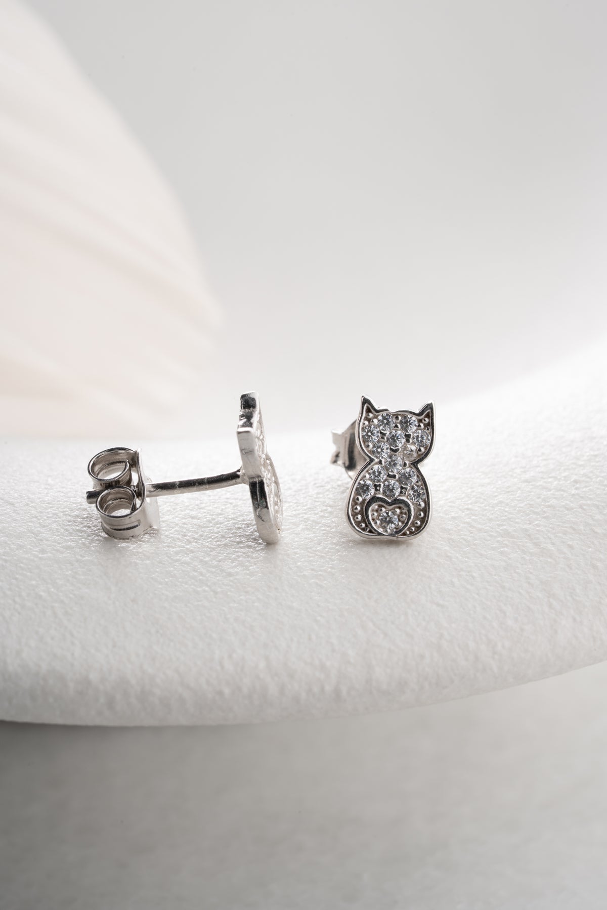 Cat Silhouette Heart Stud Earrings