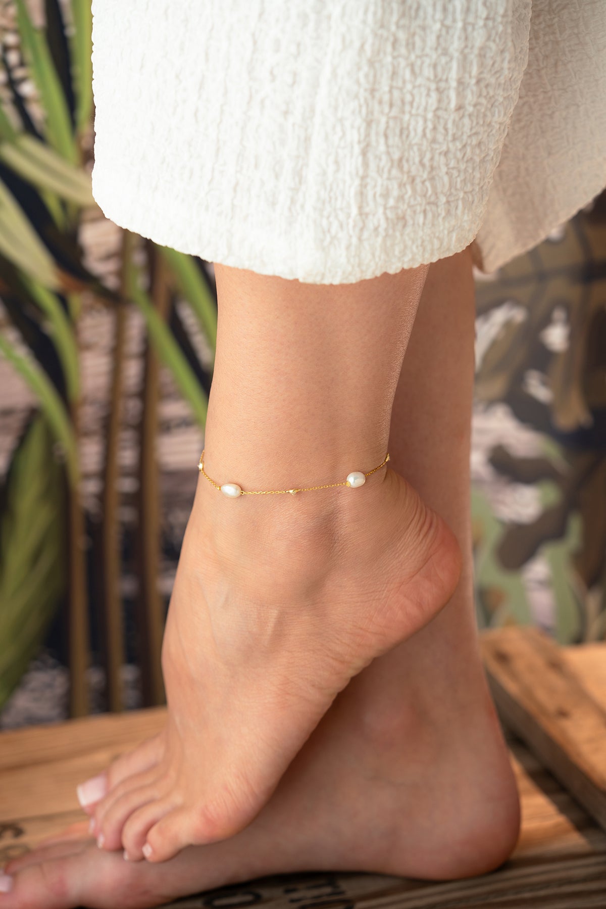 Pearl and Crystal Station Anklet