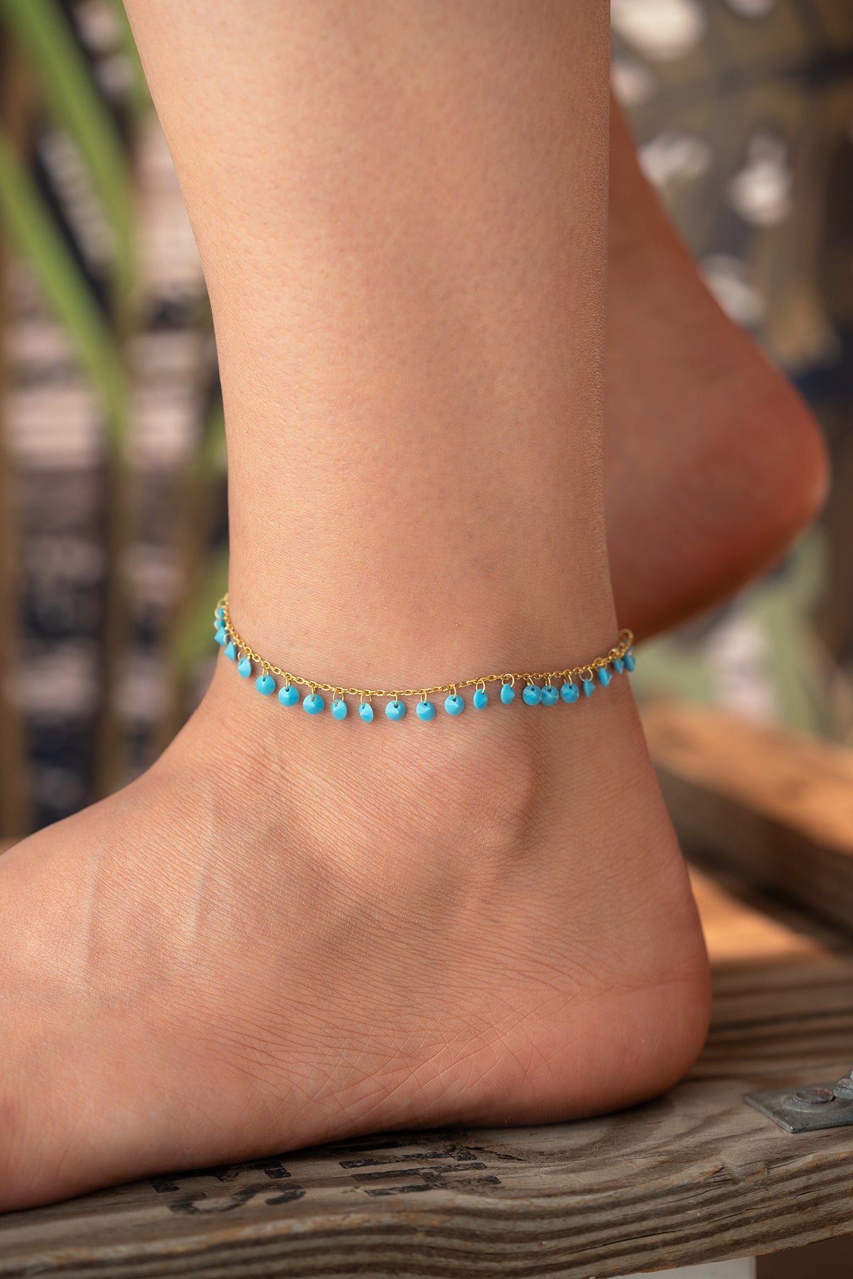 Turquoise Fringe Disc Anklet in Gold