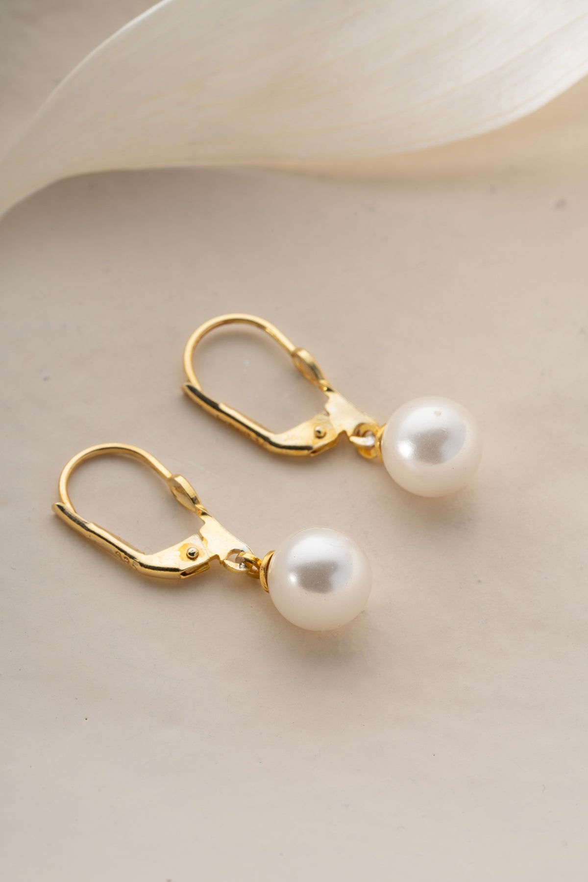 Classic Pearl Drop Earrings