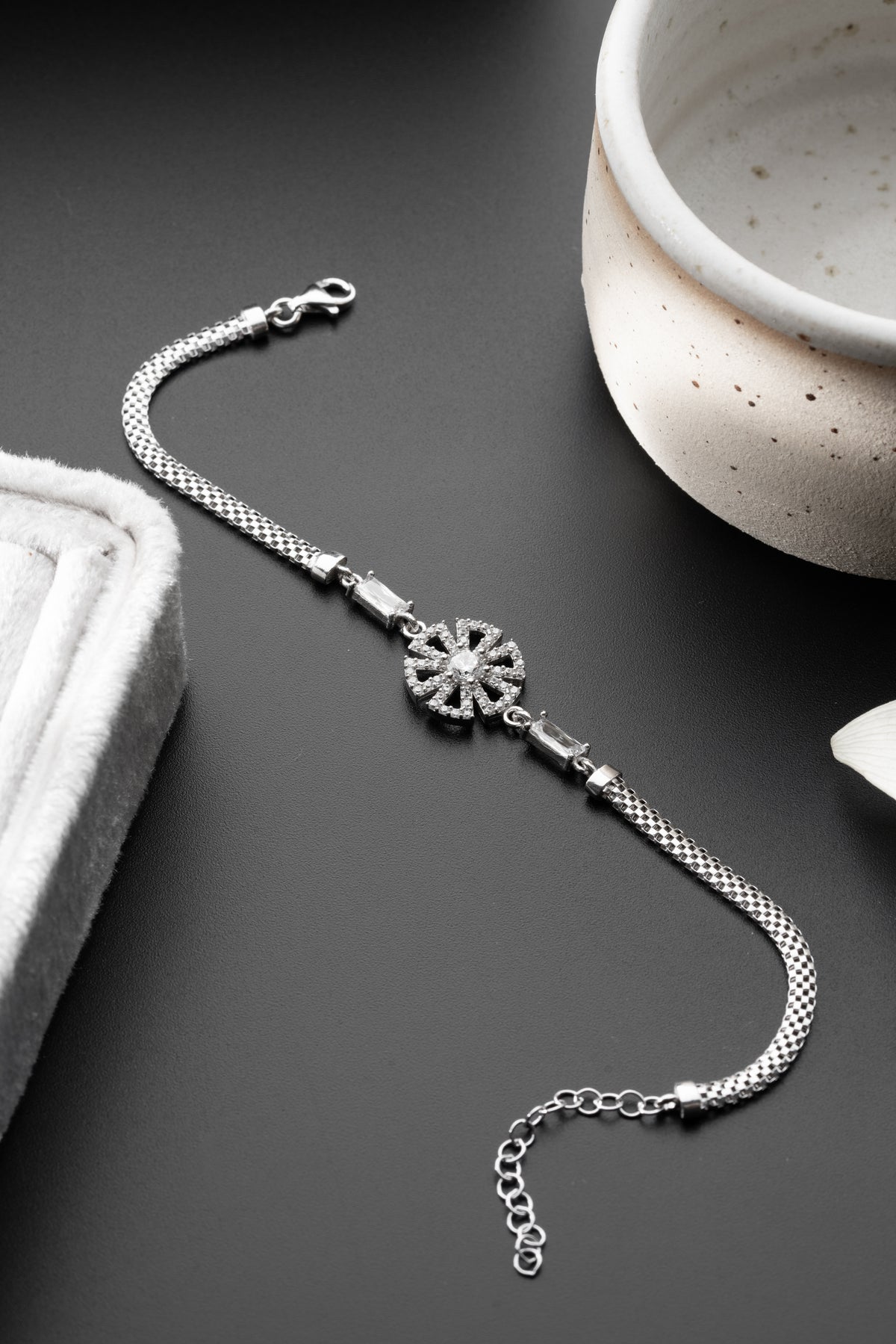Box Chain Pave Starburst Bracelet