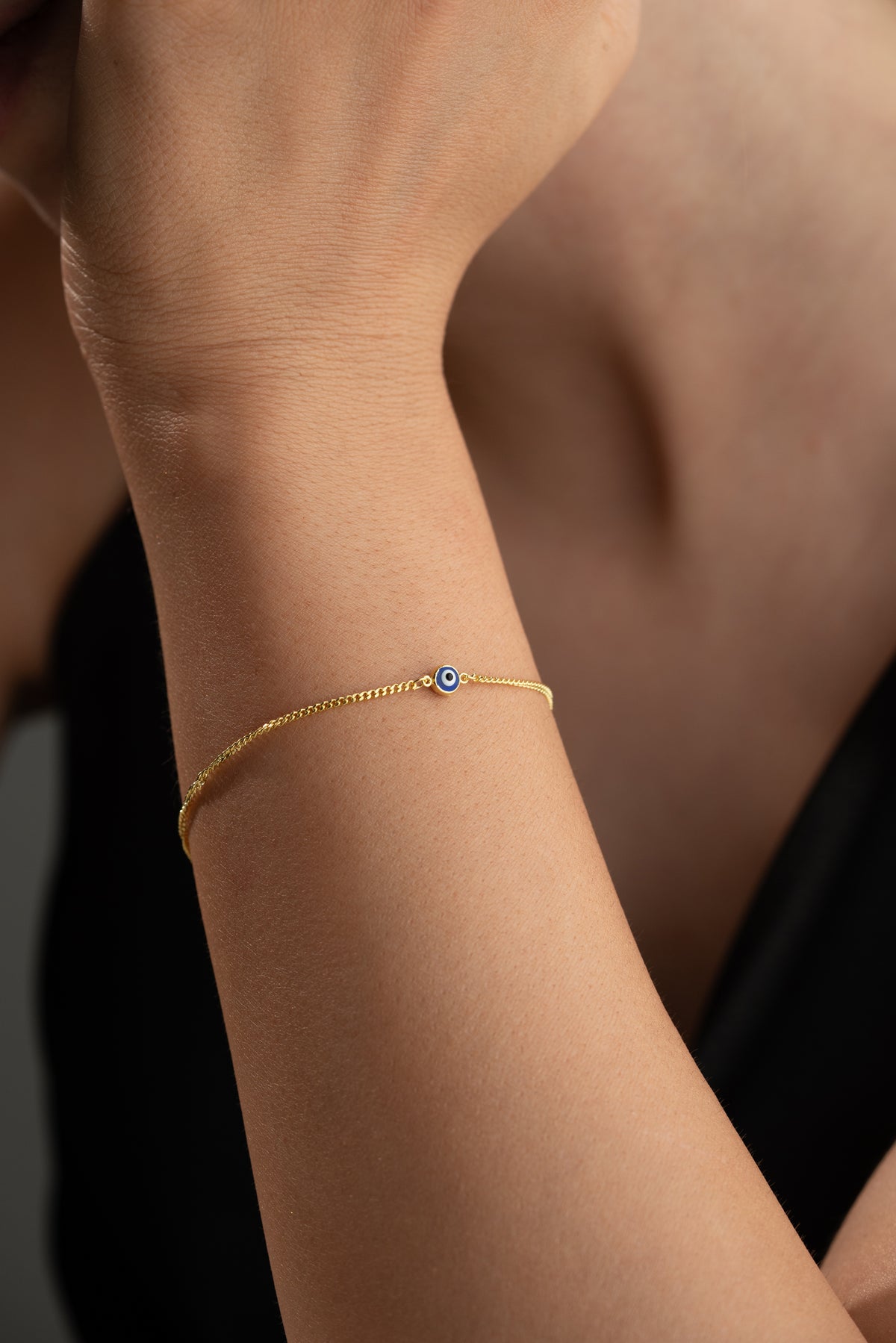 Evil Eye Charm Chain Bracelet in Gold