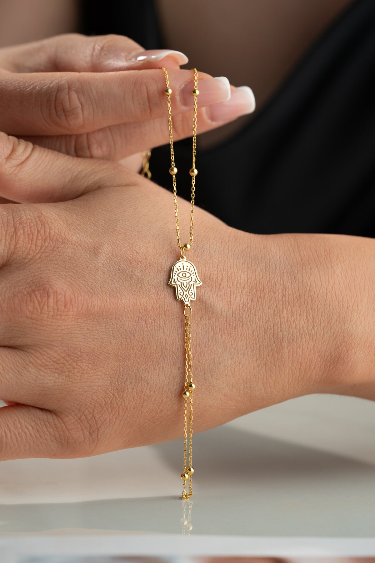 Hamsa Hand Chain Bracelet in Gold