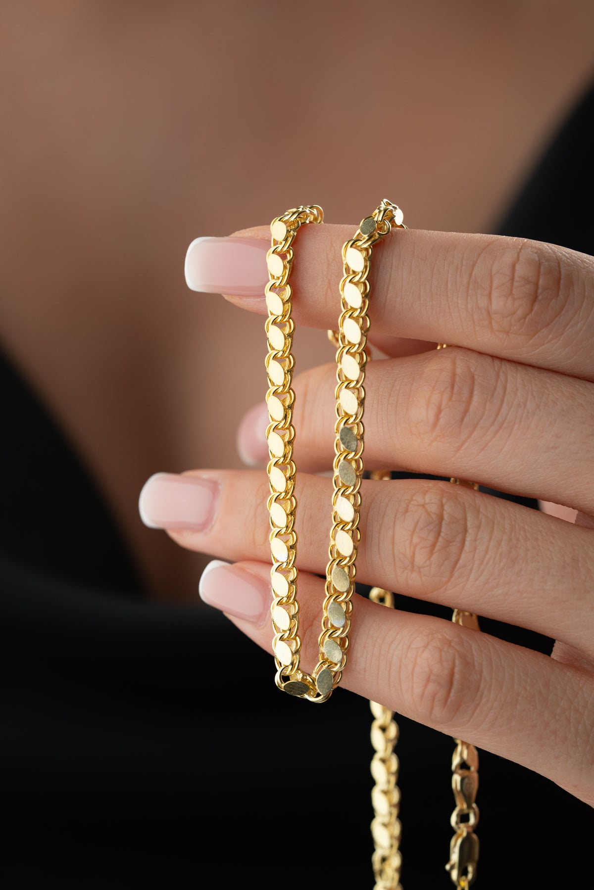 Chunky Sequin Link Chain Necklace