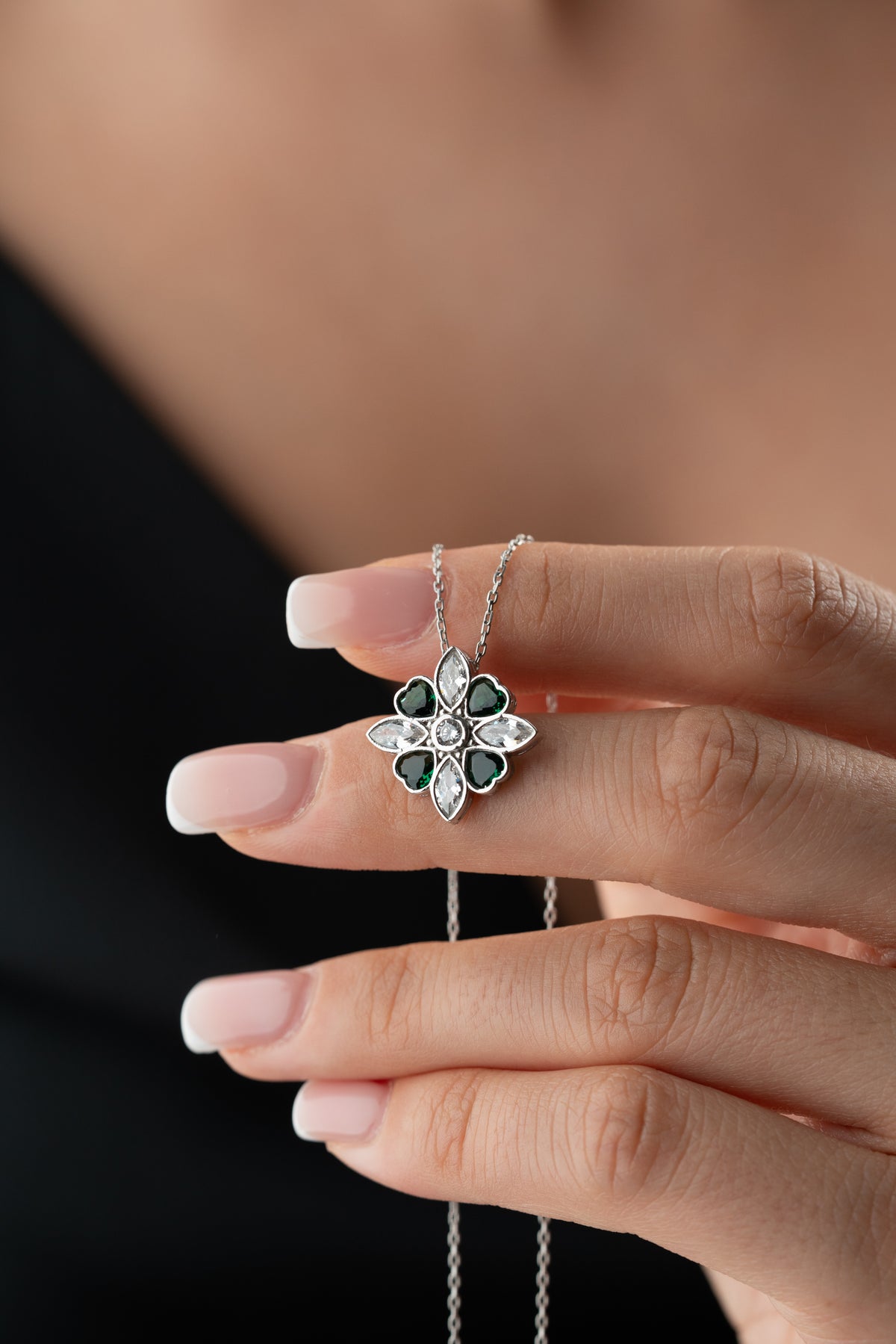 Emerald Green Crystal Flower Necklace