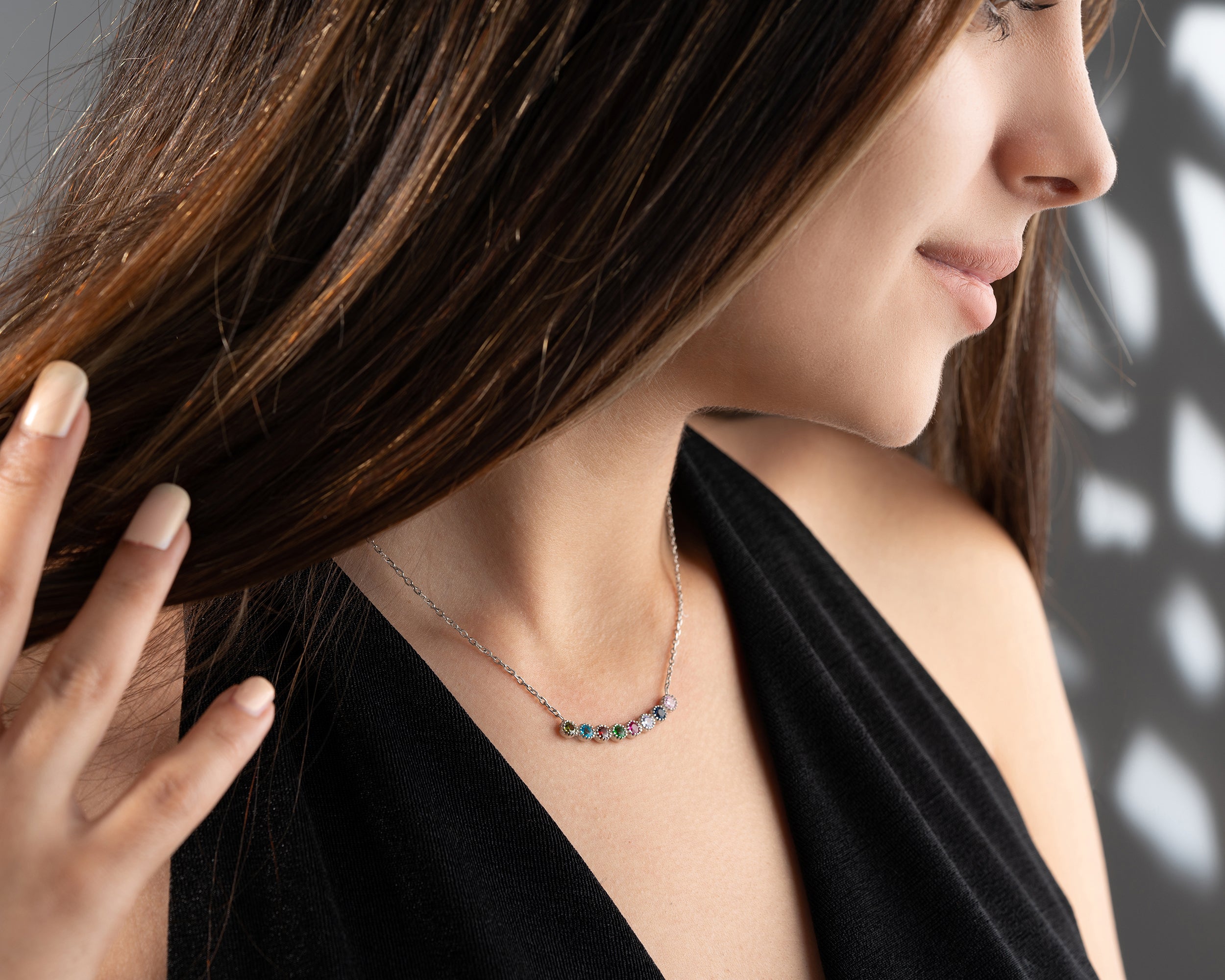 Curved Bar Family Birthstone Necklace