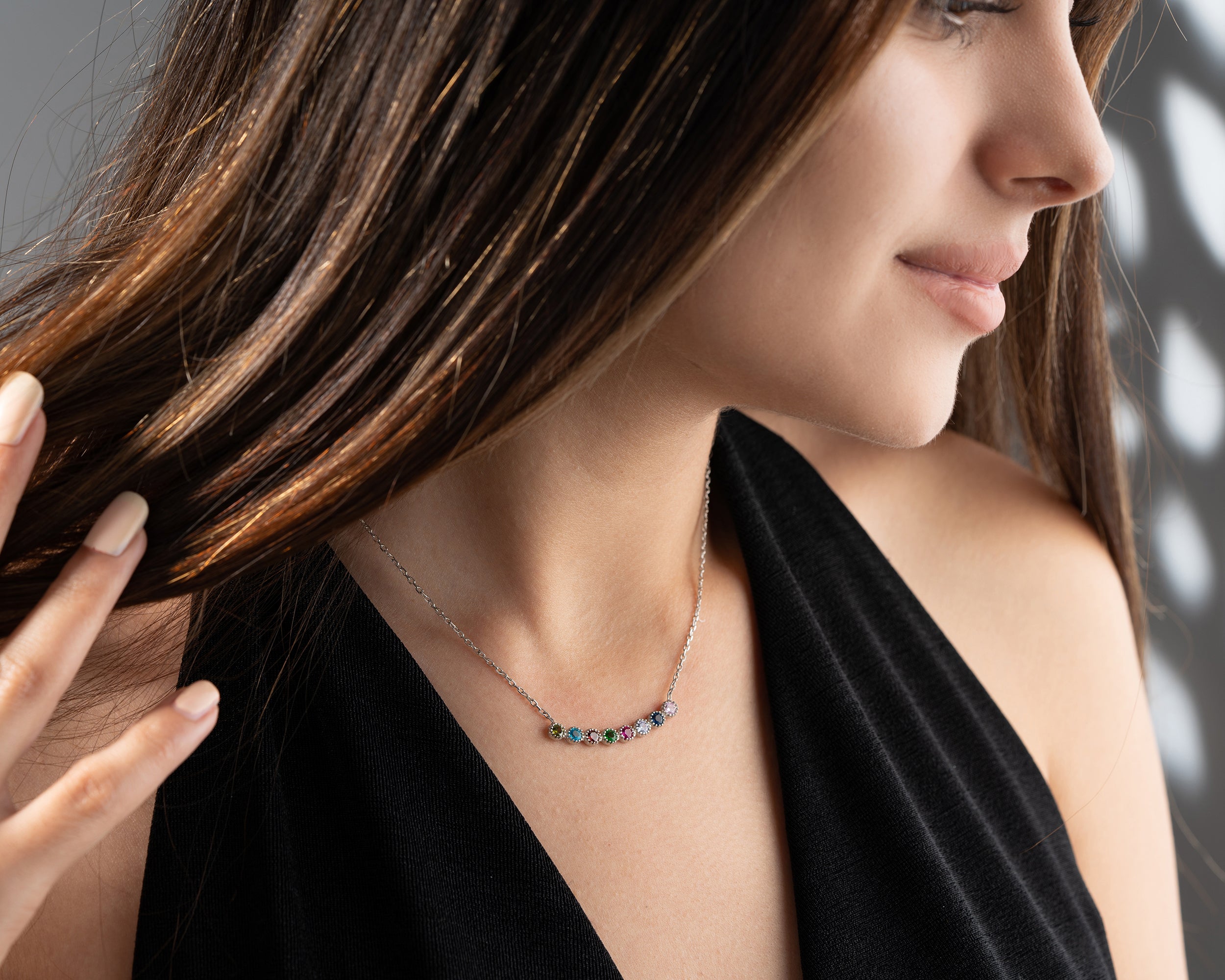 Curved Bar Family Birthstone Necklace