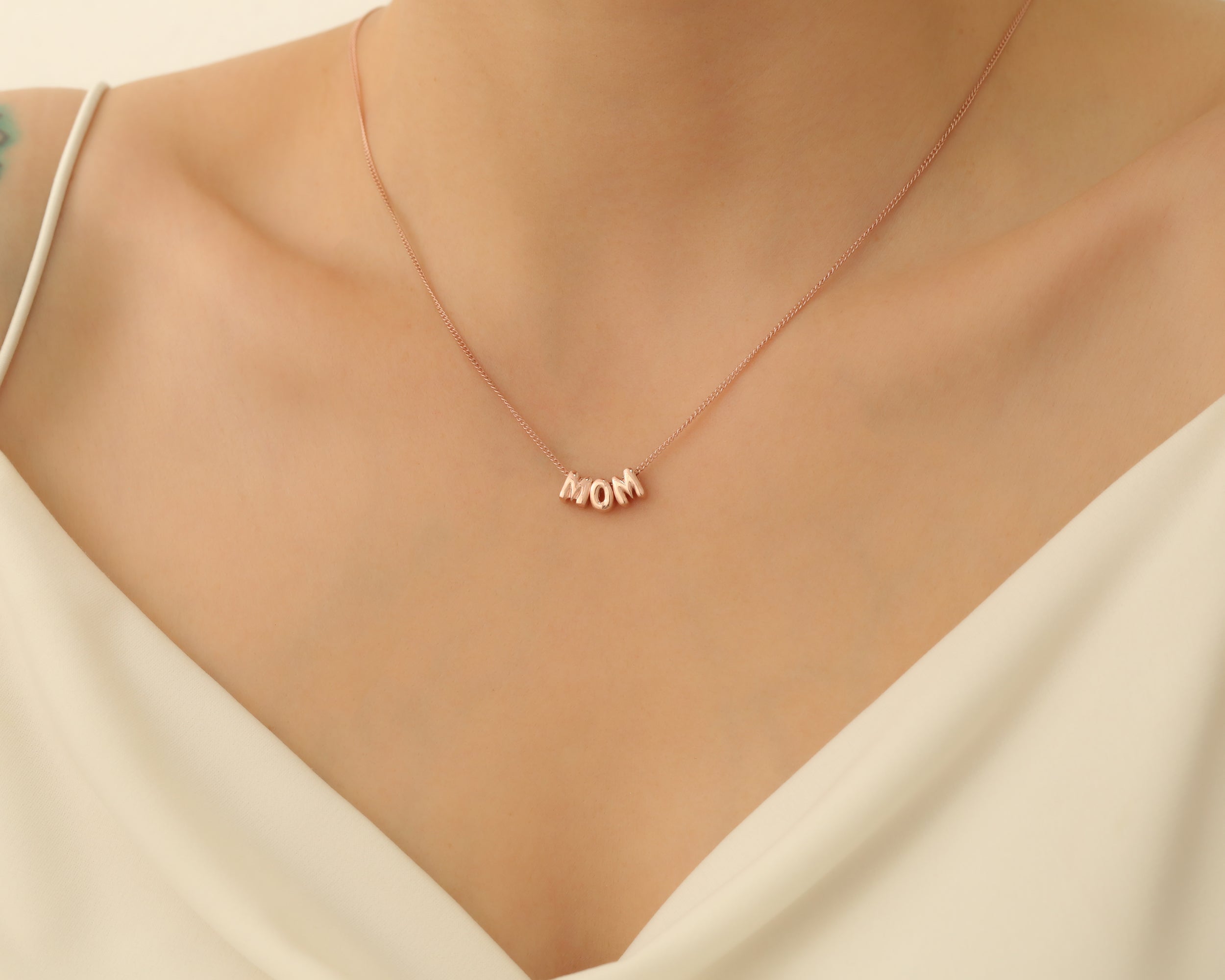 Bubble Mom Word Necklace