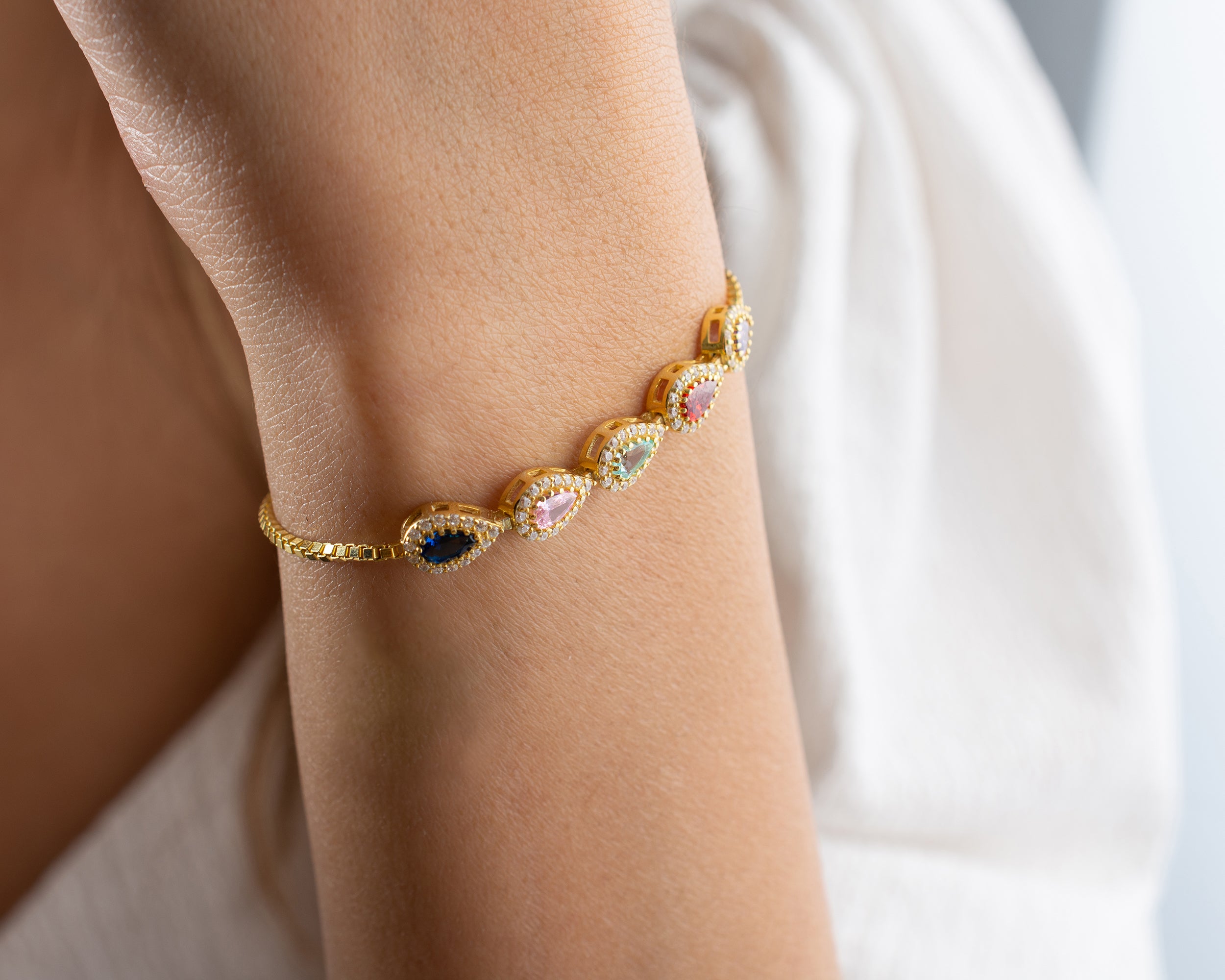 Custom Teardrop Birthstone Family Bracelet