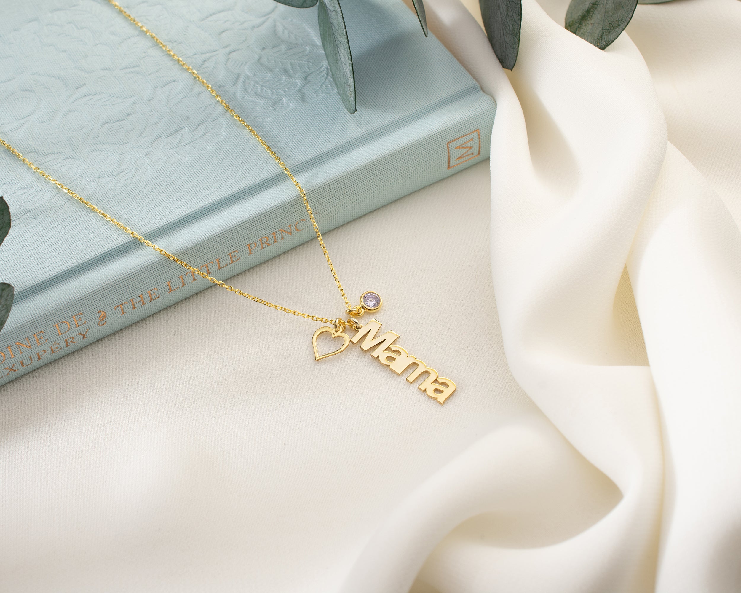 Custom Mama Name Necklace with Birthstone