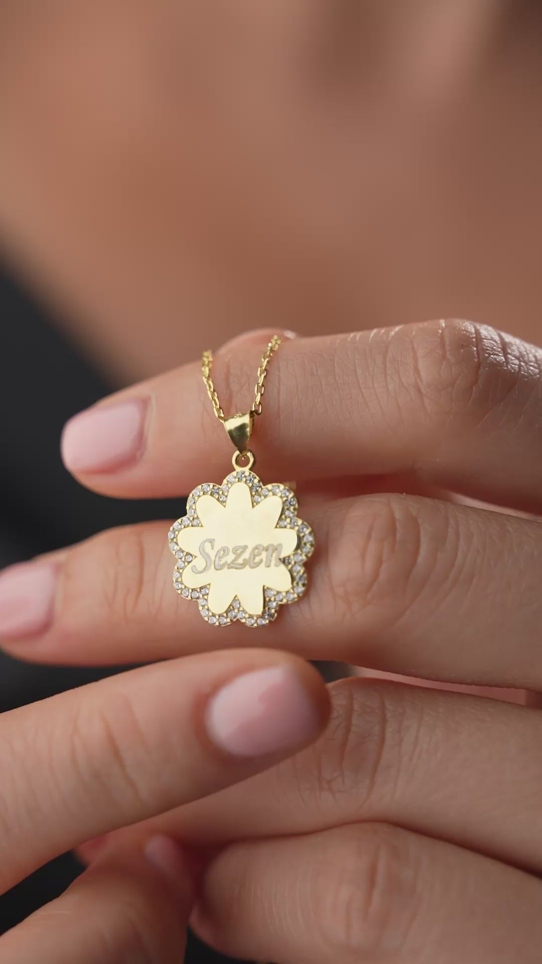 Custom Name Flower Pendant Necklace